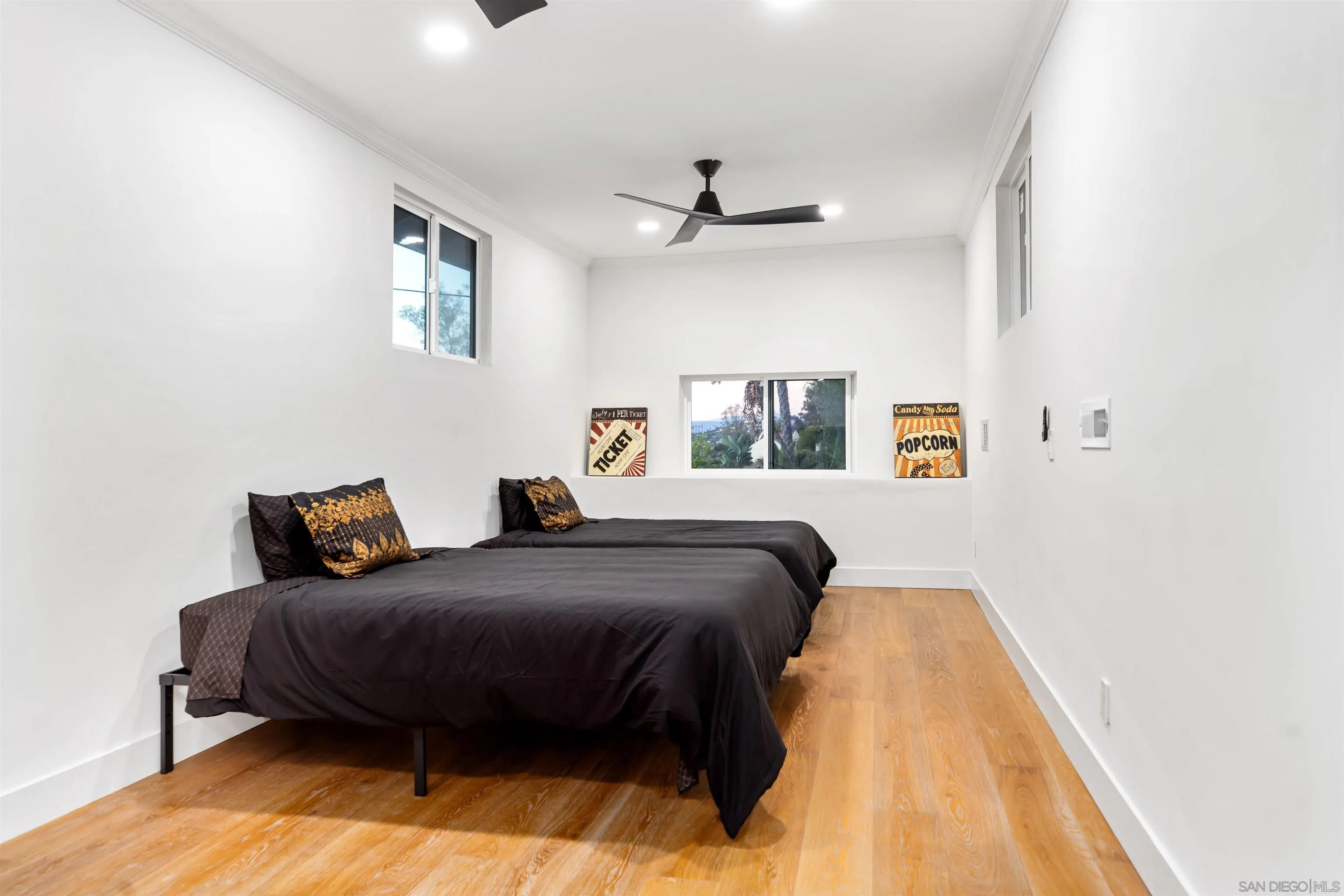 https://cdn.realtyfeed.com/cdn/127/250042408/f697e6096d36a50977d3f89d92c2ed3f.webp