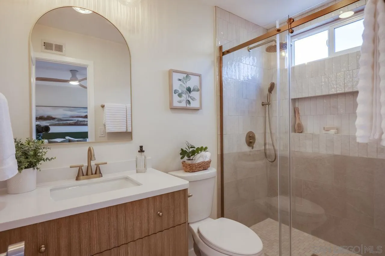 https://cdn.realtyfeed.com/cdn/127/250042414/6b75daf8e13b8515194c9ab2635a3c3e.webp