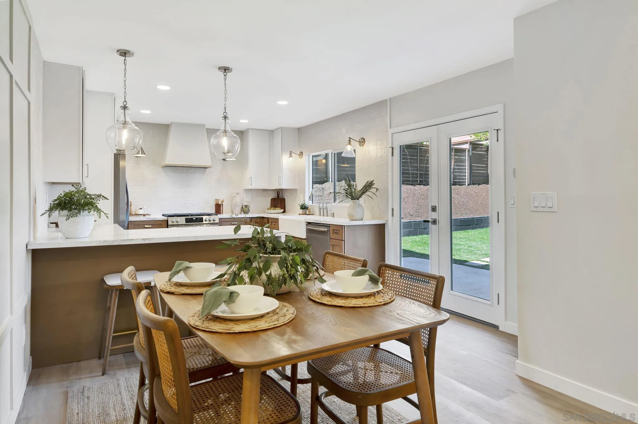 https://cdn.realtyfeed.com/cdn/127/250042414/79321d5e5c86c39159b8738b4982e458.webp