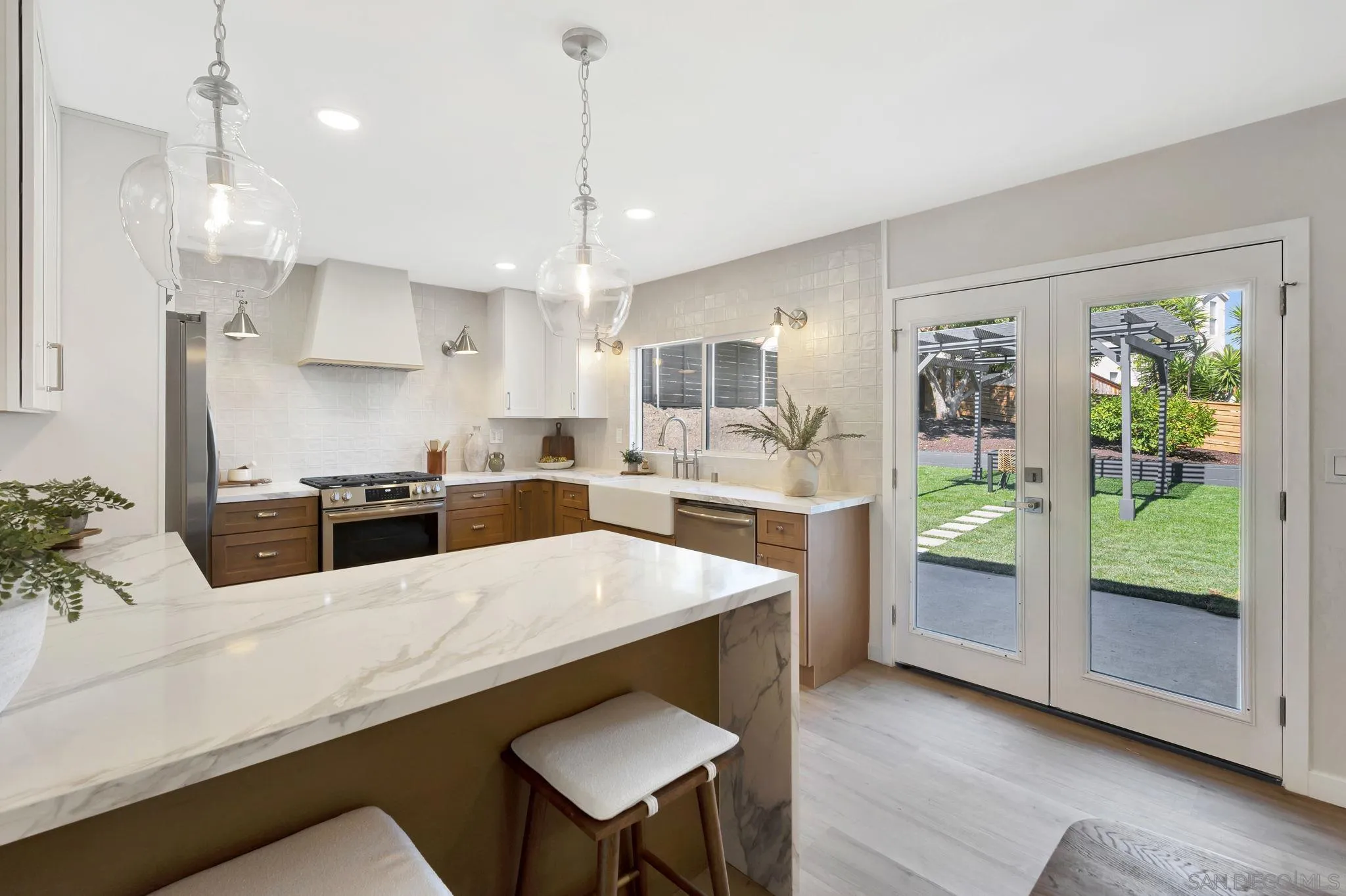 https://cdn.realtyfeed.com/cdn/127/250042414/a5627887176fc1b825c1ccbc98f30d69.webp