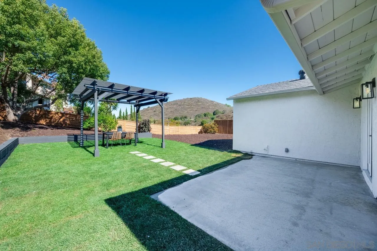 https://cdn.realtyfeed.com/cdn/127/250042414/d5a96e8ce3a8fafb3978702a82a021e9.webp