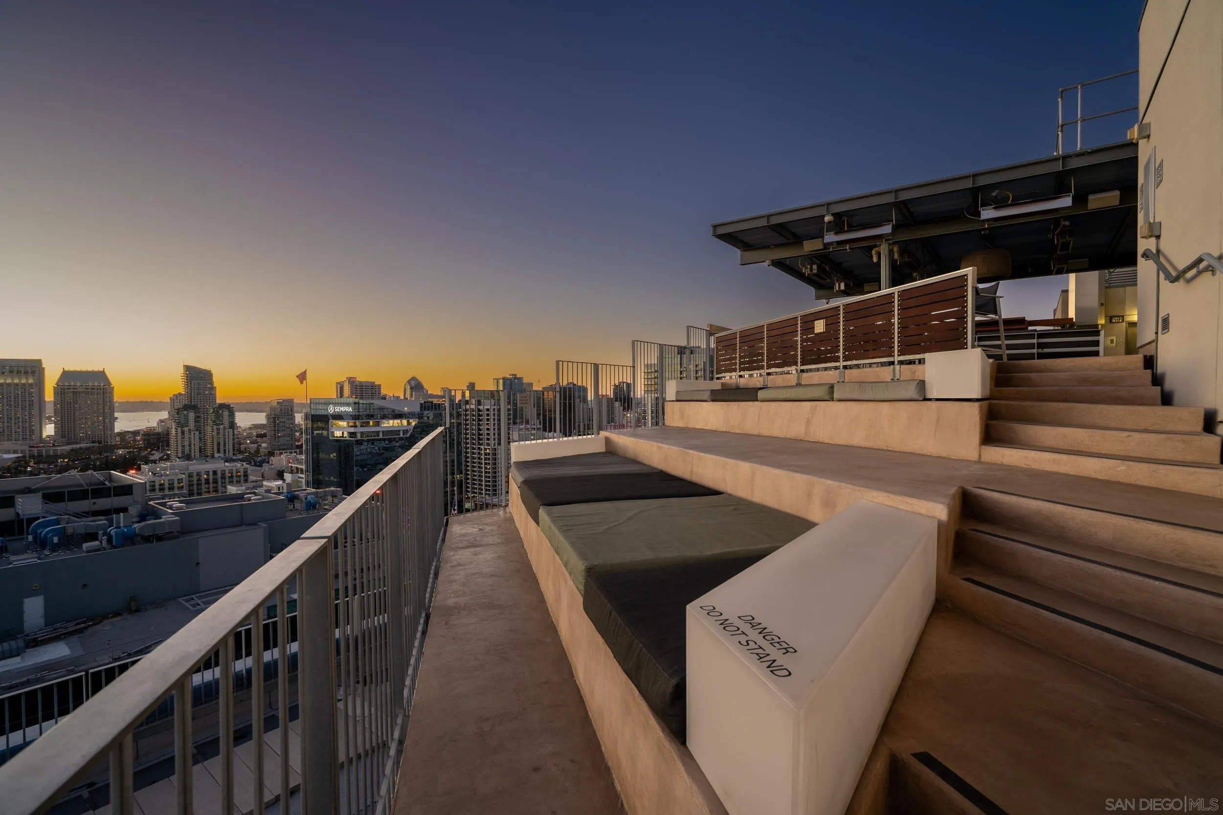 https://cdn.realtyfeed.com/cdn/127/250042419/e9d3b3a623b39914c9329ce27a60de20.webp