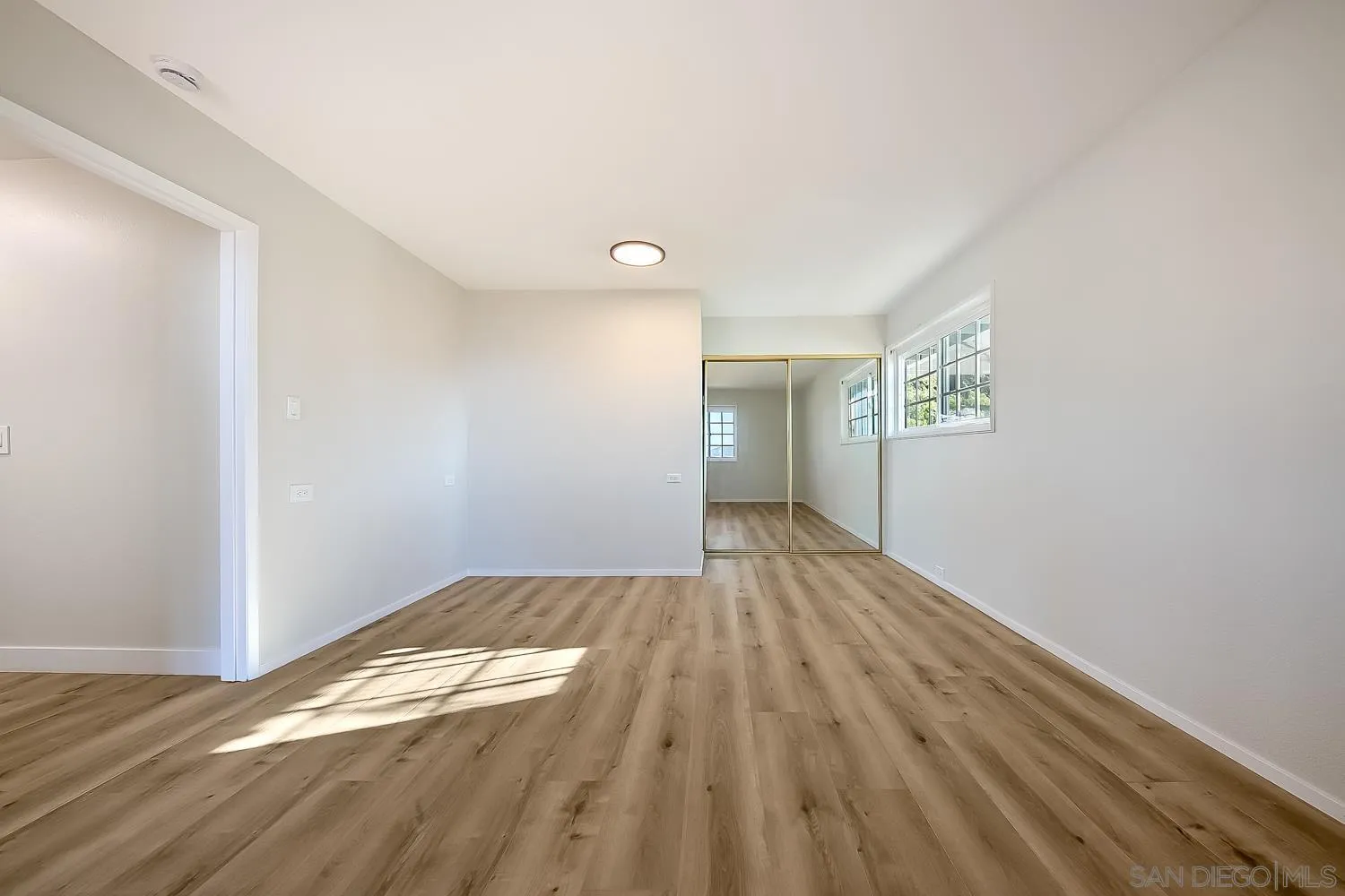 https://cdn.realtyfeed.com/cdn/127/250042429/3761c33d1ffc955e145a2b3faf35b37e.webp