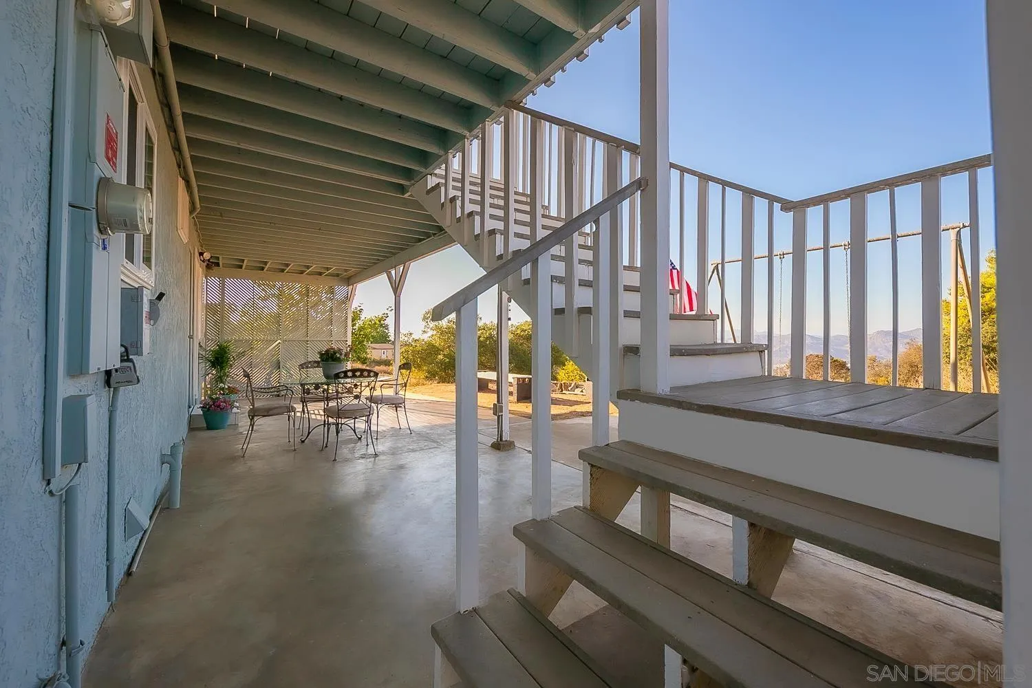 https://cdn.realtyfeed.com/cdn/127/250042429/643b6a6a71258d624e766977c27a350a.webp