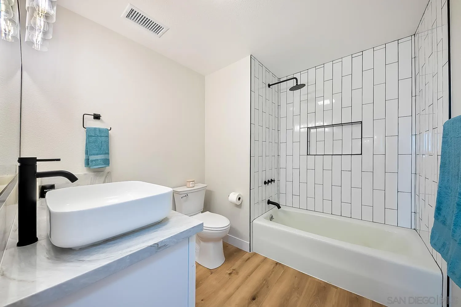 https://cdn.realtyfeed.com/cdn/127/250042429/663d182220088d32db5d3a3b7c79222b.webp