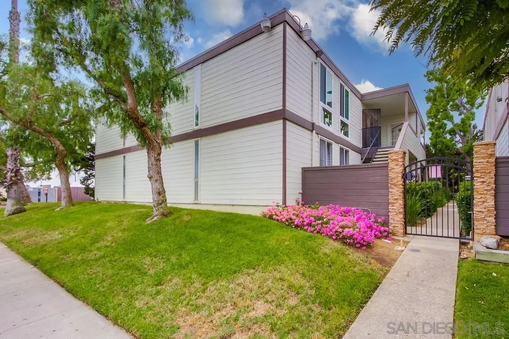 https://cdn.realtyfeed.com/cdn/127/250042457/b18b66e106ff7d86328fb787bc0c2ec6.webp