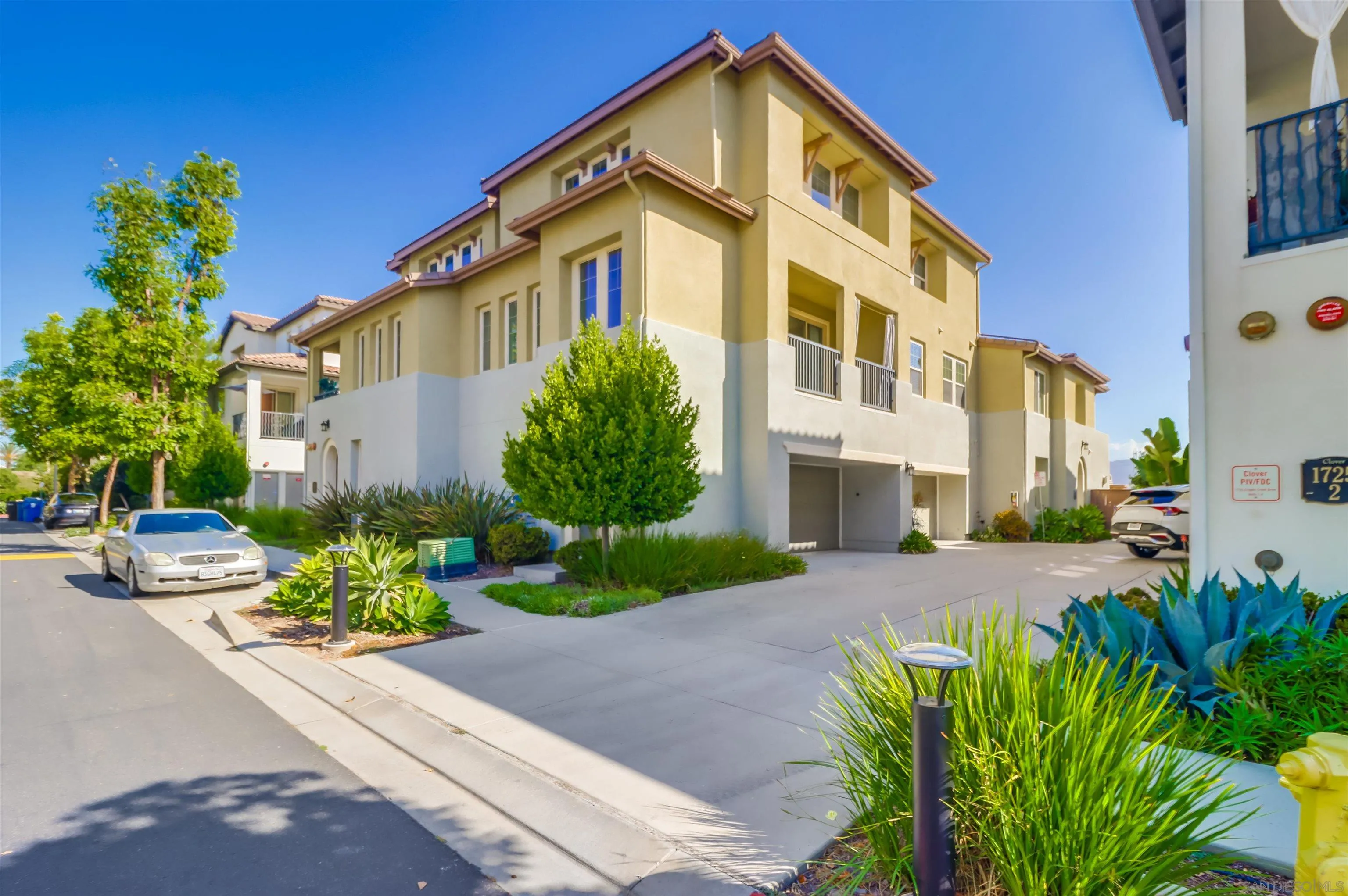 https://cdn.realtyfeed.com/cdn/127/250042458/985a5389df8664a46d6817b1ee158fe5.webp