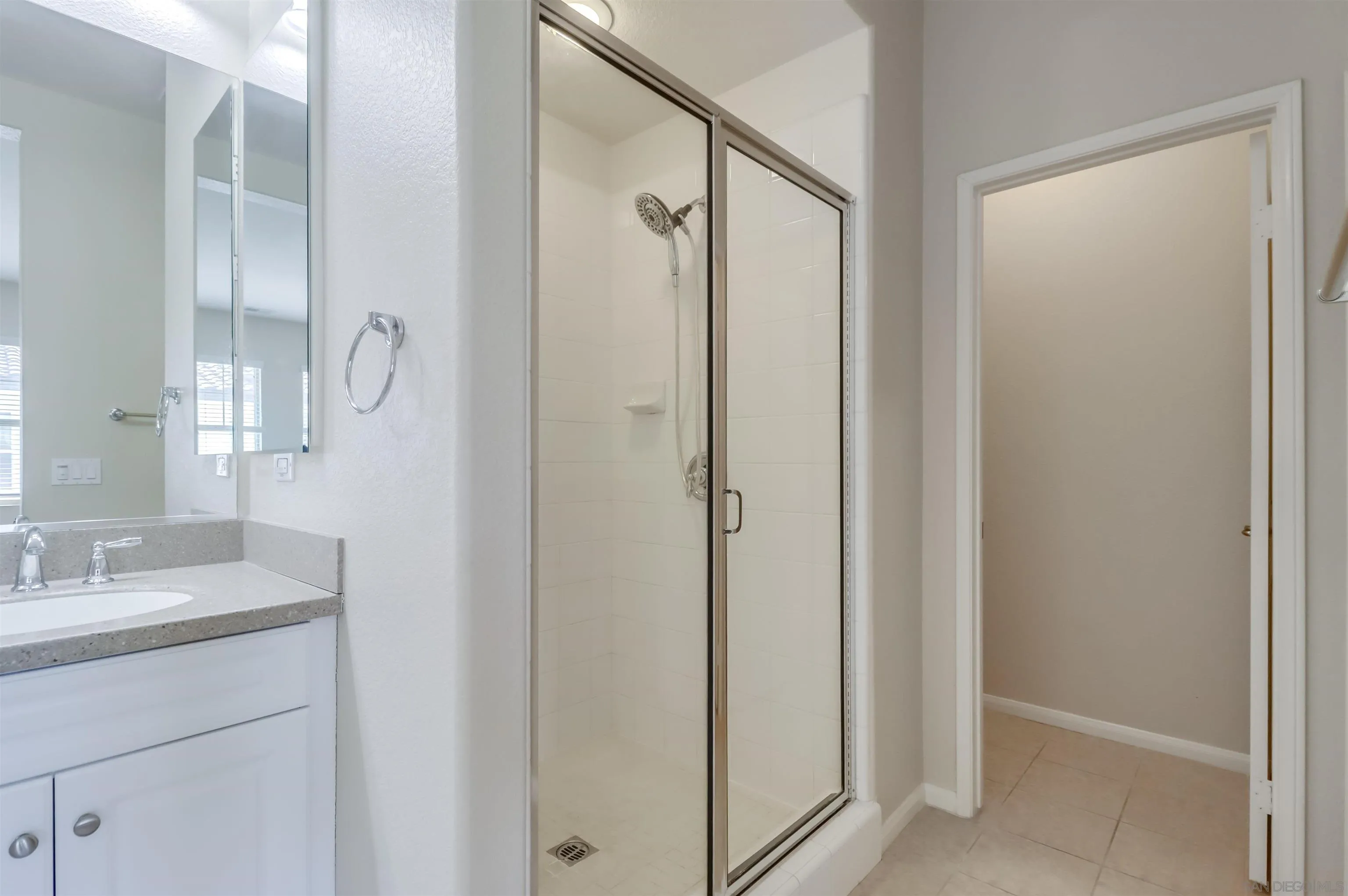 https://cdn.realtyfeed.com/cdn/127/250042458/c4c15666805c0c86ad20bf0e5ae39ae0.webp