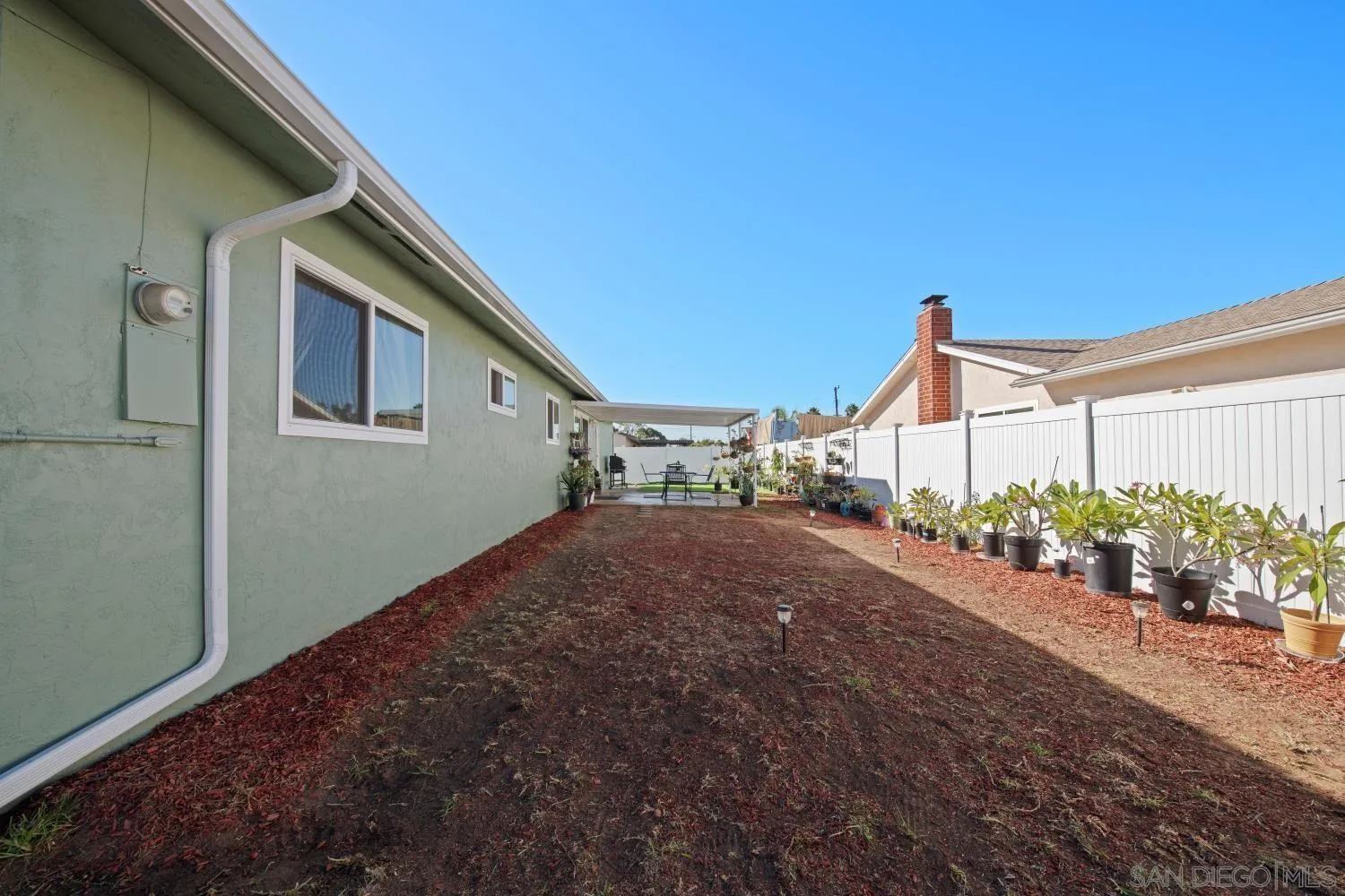 https://cdn.realtyfeed.com/cdn/127/250042461/780d7ba2d77ac6778dac0c116de49bd1.webp