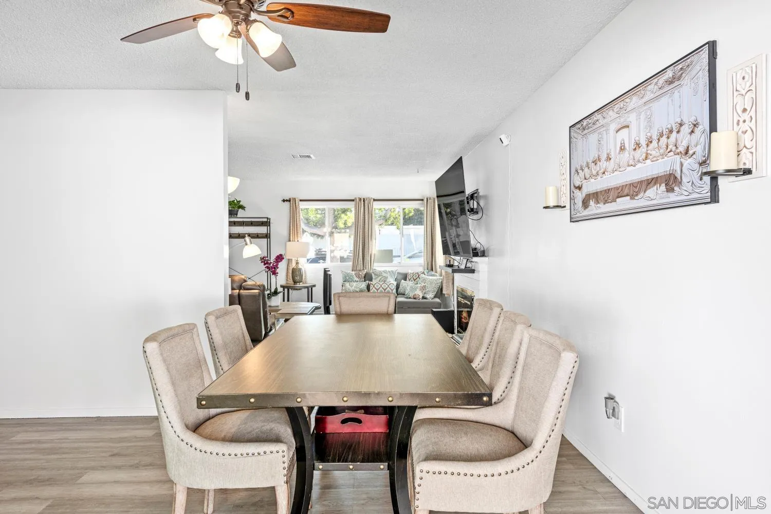 https://cdn.realtyfeed.com/cdn/127/250042461/c6fe087308695412633abc9e374e1686.webp