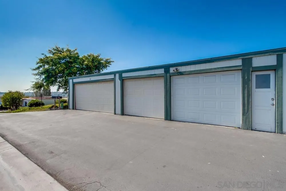 Photo #53: 250042478 Listing: Photo #53