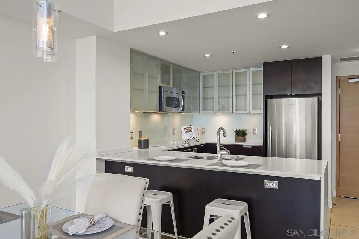 Photo #11: 250042520 Listing: Photo #11