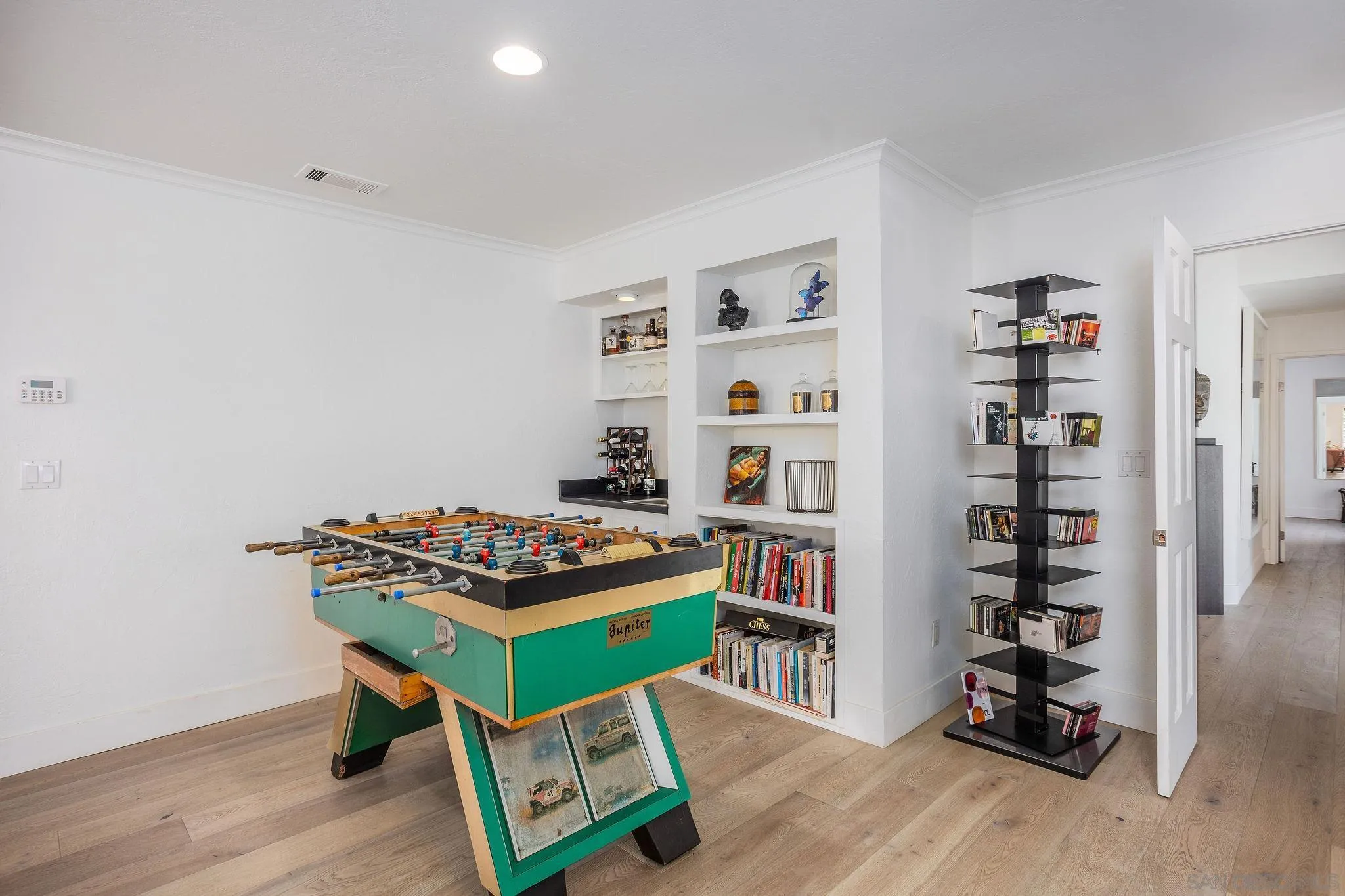https://cdn.realtyfeed.com/cdn/127/250042523/84fe6dc61de9a80acd54c4a38e9547d1.webp
