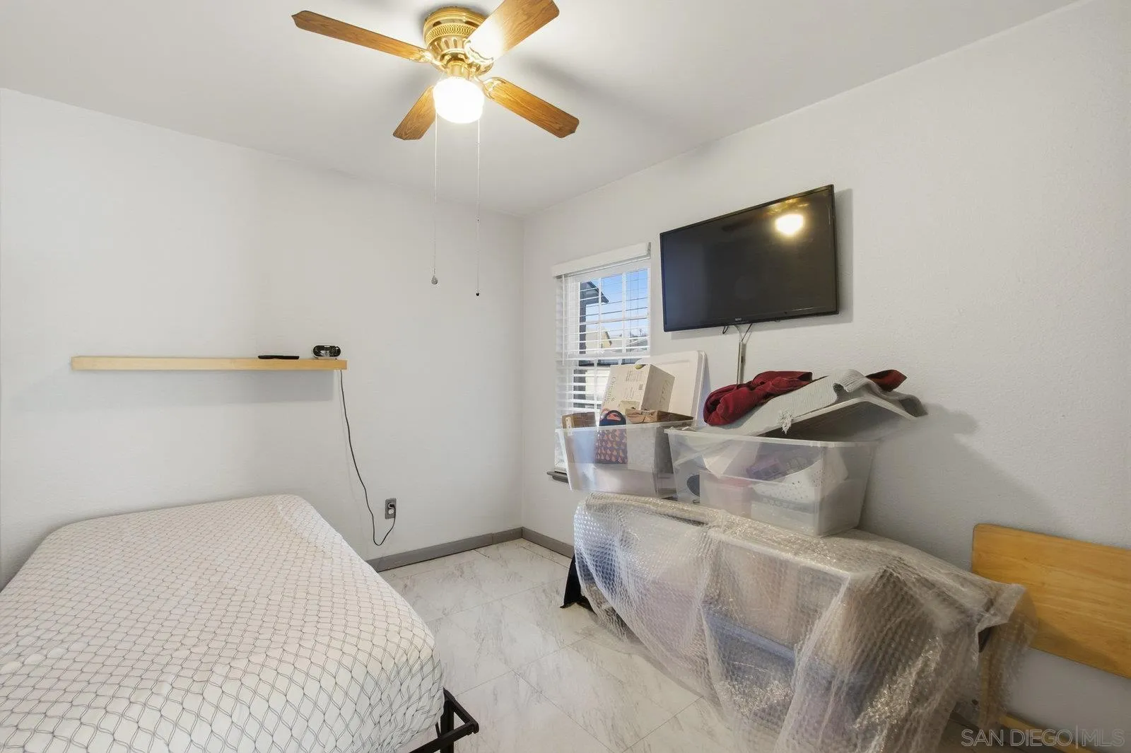 https://cdn.realtyfeed.com/cdn/127/250042524/59c5c3d169caef01ca61c81ac5c53eb1.webp