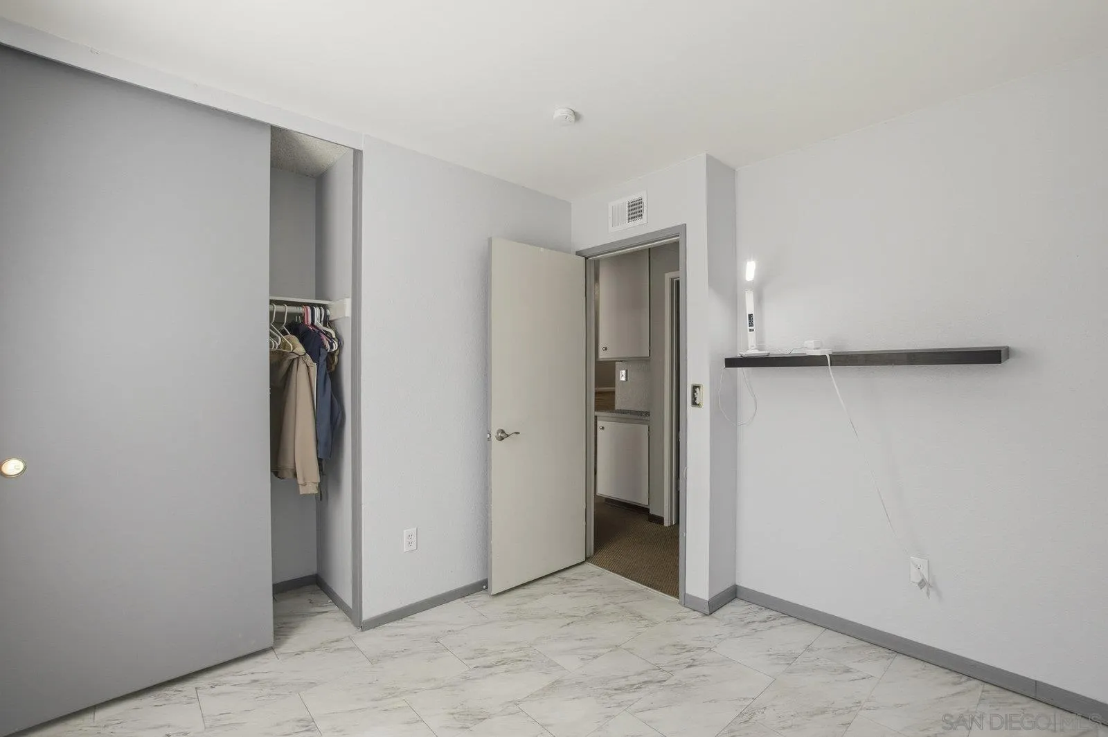 https://cdn.realtyfeed.com/cdn/127/250042524/e1018b383b72bffda06c079c46f28cfb.webp
