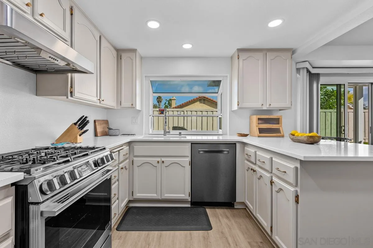 https://cdn.realtyfeed.com/cdn/127/250042526/50918d7e2826f392c147a2c4abb4be2a.webp