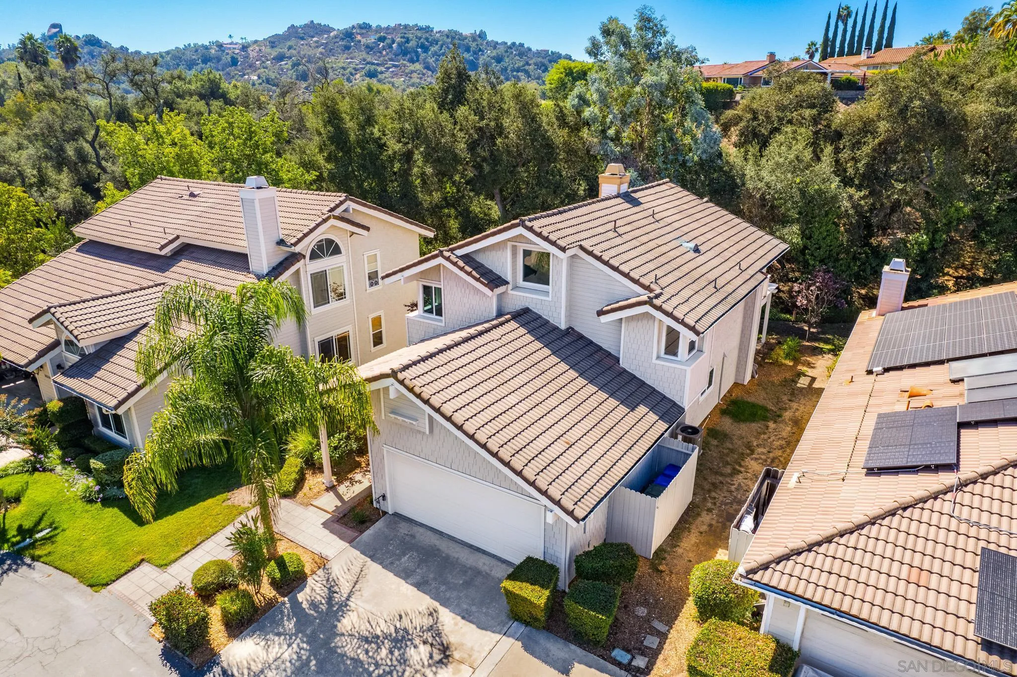 https://cdn.realtyfeed.com/cdn/127/250042529/4b968c99e0d9a2572c359e080b0d355c.webp