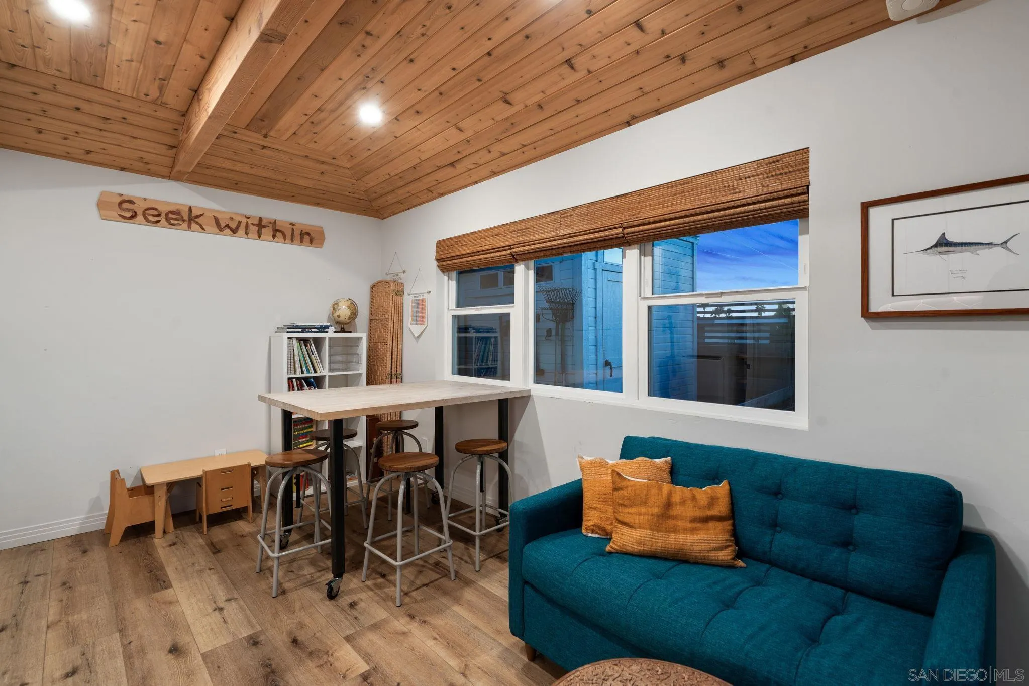 https://cdn.realtyfeed.com/cdn/127/250042530/51ecdb033067945e6d4ddb8889259eee.webp