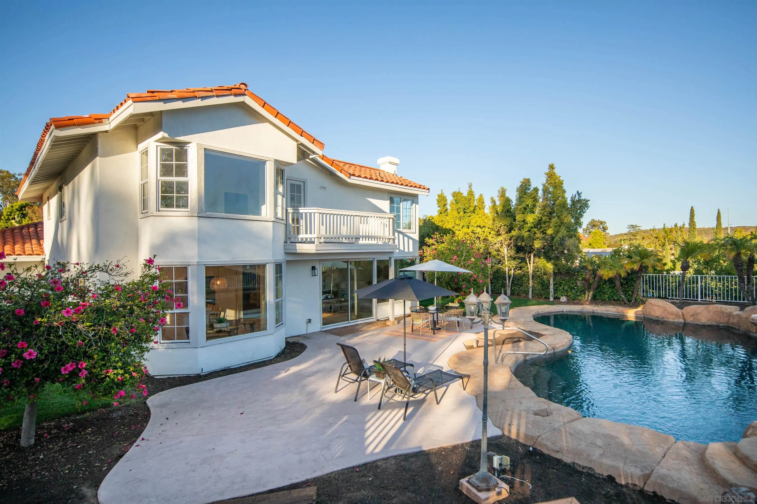 https://cdn.realtyfeed.com/cdn/127/250042542/f46a59d83b965a01c83a2fdc0da375b4.webp