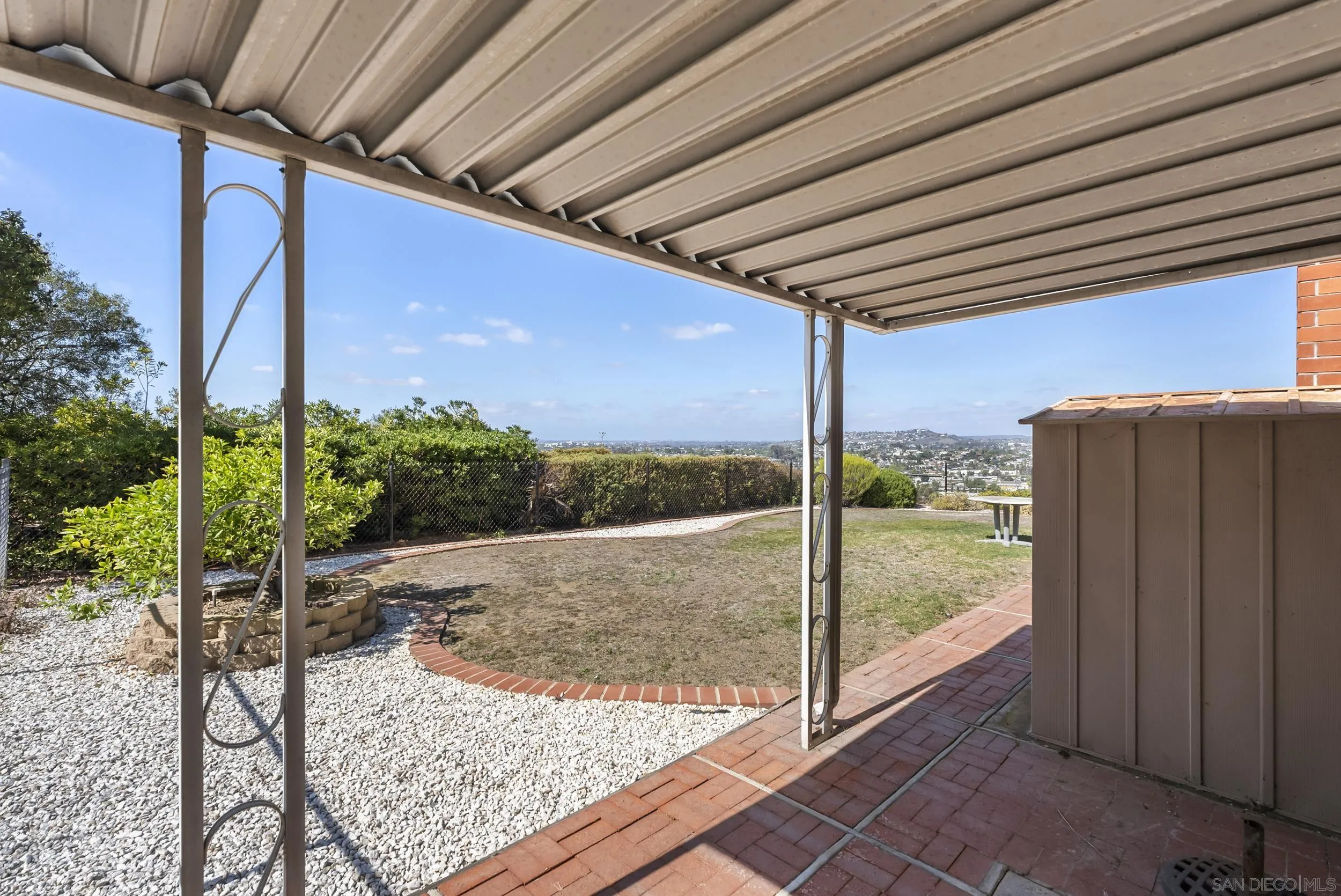 https://cdn.realtyfeed.com/cdn/127/250042544/05250d6e21f8e3709ff1bd6ec3a6067a.webp