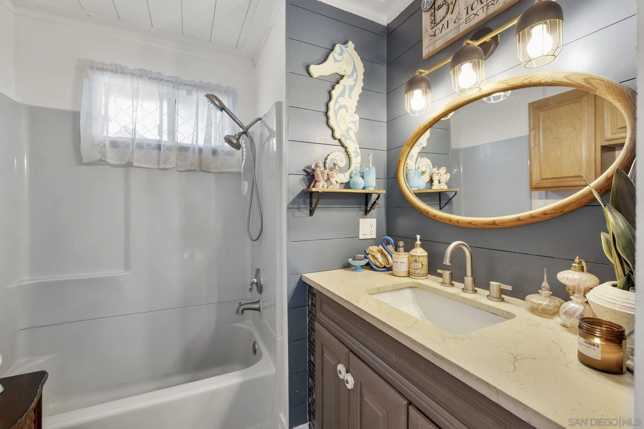 https://cdn.realtyfeed.com/cdn/127/250042551/3af8c6581c4a1d77b1d08bc7dc0a7372.webp