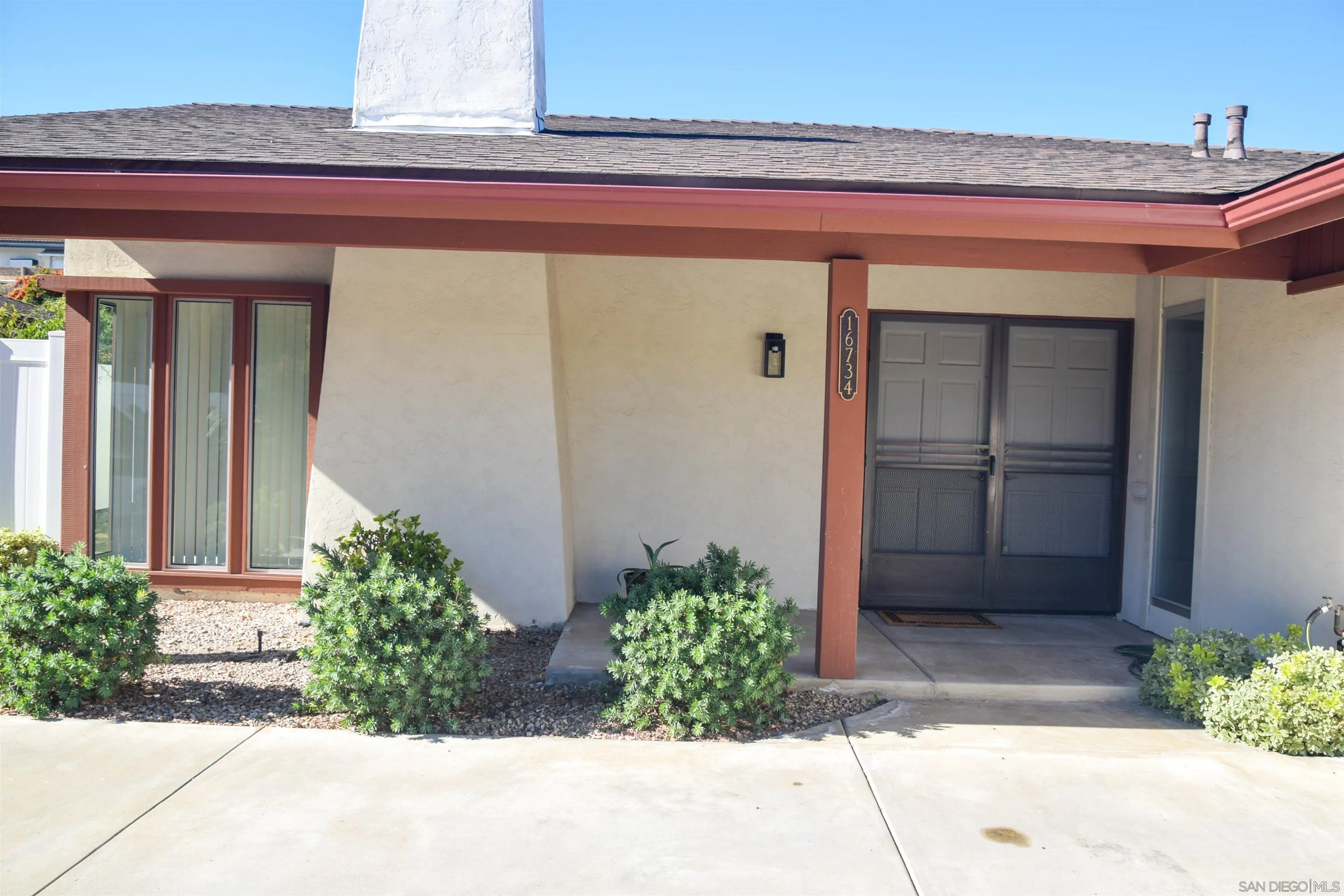 https://cdn.realtyfeed.com/cdn/127/250042564/a8ecd41b5c68c949dabc08353657f7cc.webp