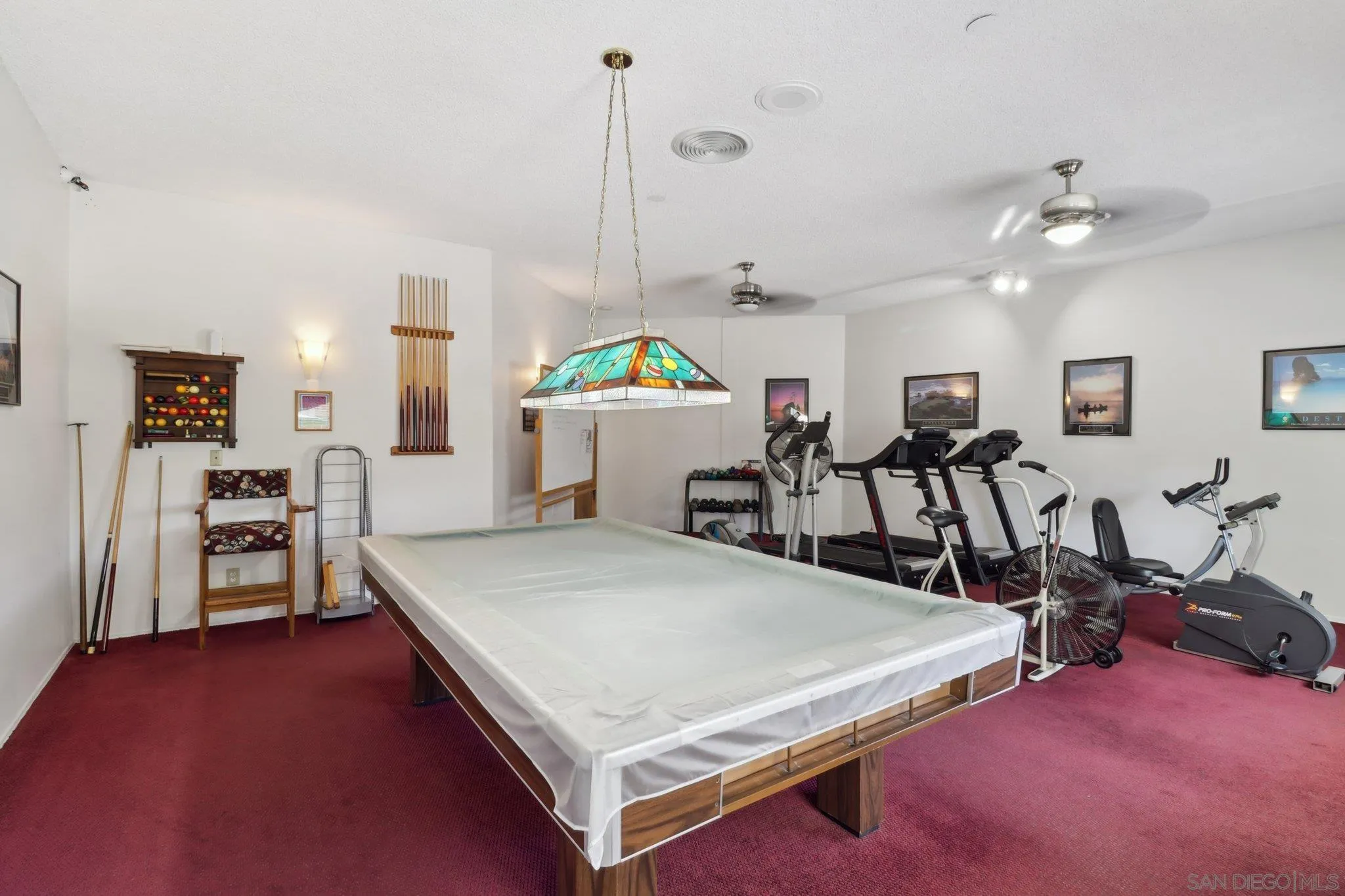 https://cdn.realtyfeed.com/cdn/127/250042568/141cddb5aa69db7b1f23b2ab9884ff8c.webp