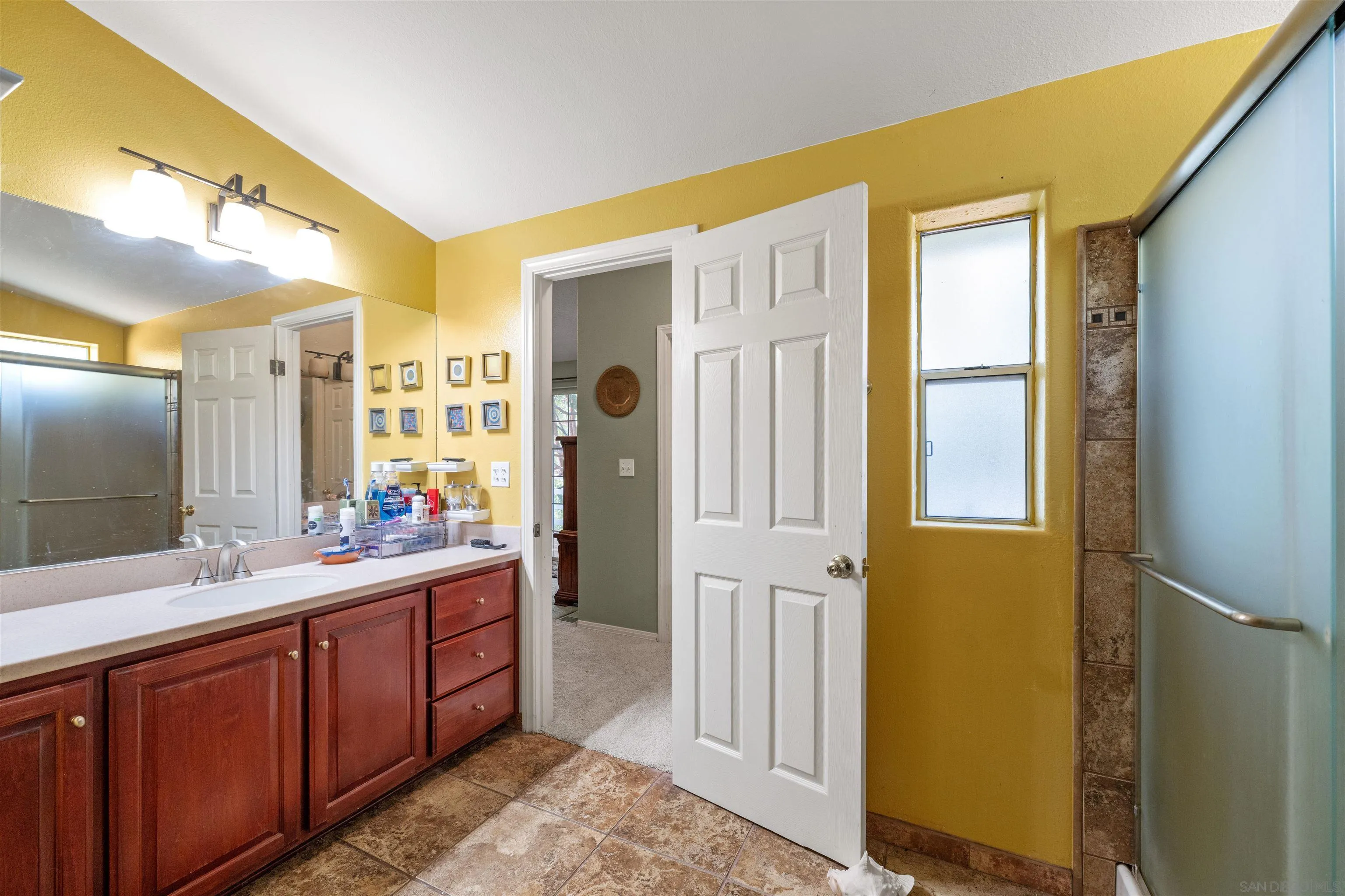 https://cdn.realtyfeed.com/cdn/127/250042571/251e6122016bf22b962257696c20c7a4.webp