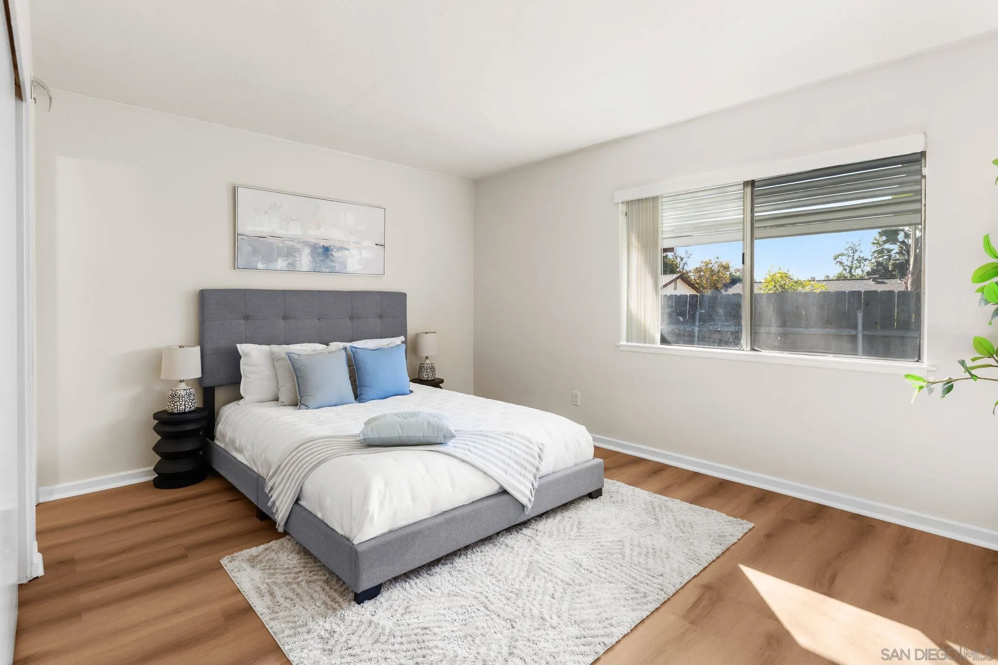 https://cdn.realtyfeed.com/cdn/127/250042576/140a1864c39d3438e3f23f1e197adeac.webp