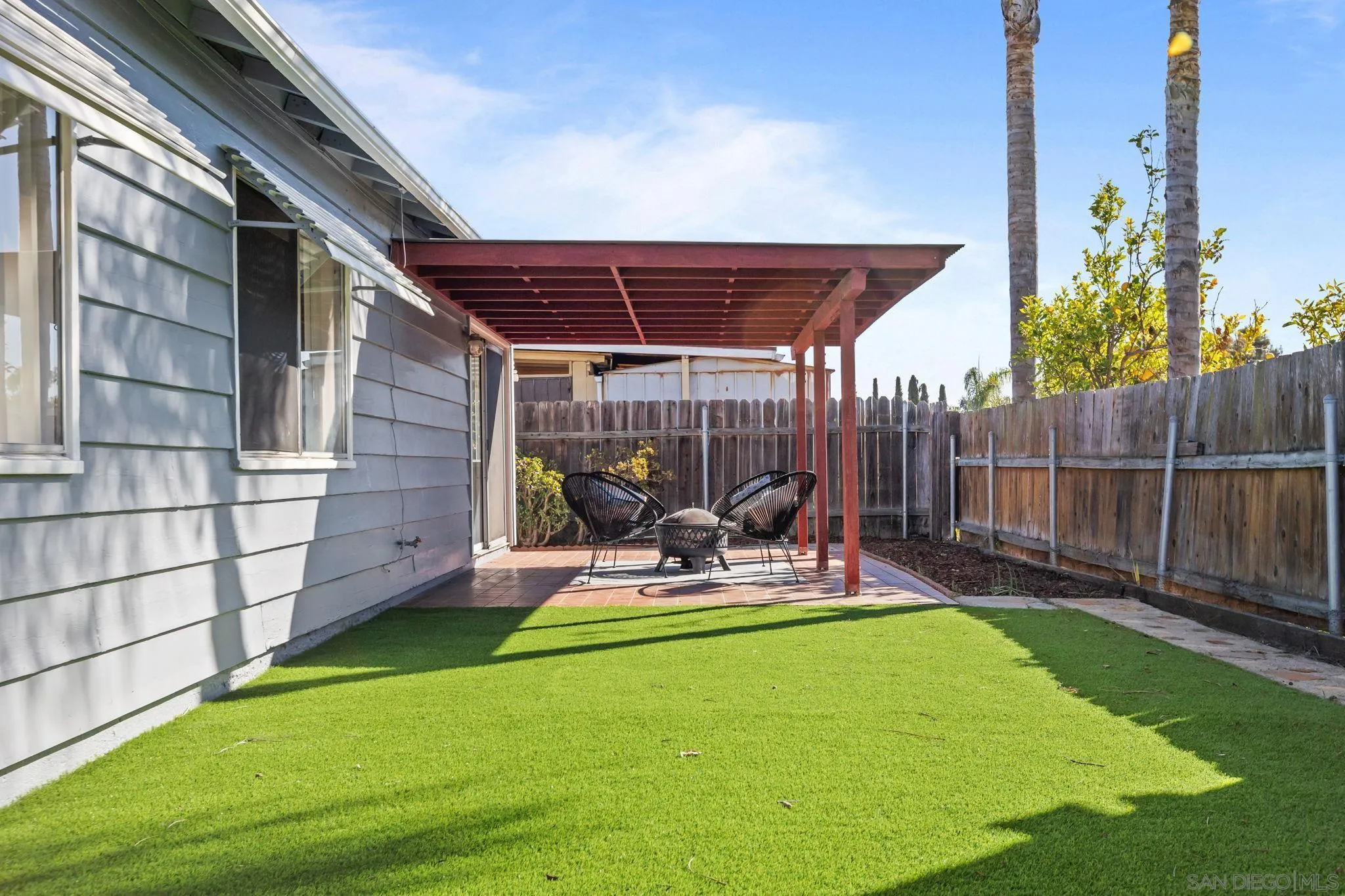 https://cdn.realtyfeed.com/cdn/127/250042576/a7d8fc958d17479116563967d71d1298.webp
