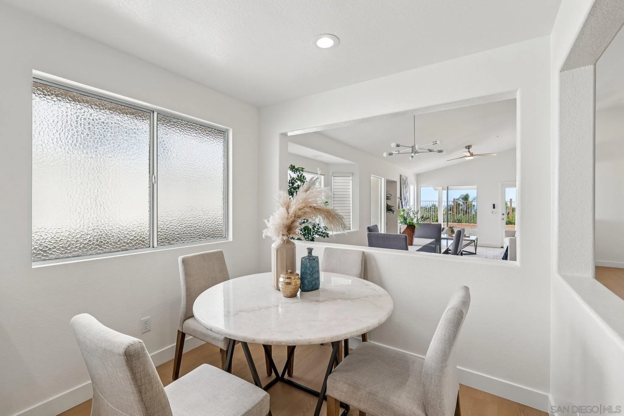 https://cdn.realtyfeed.com/cdn/127/250042581/4a0b33195aed2936c661ed1bdce8f053.webp