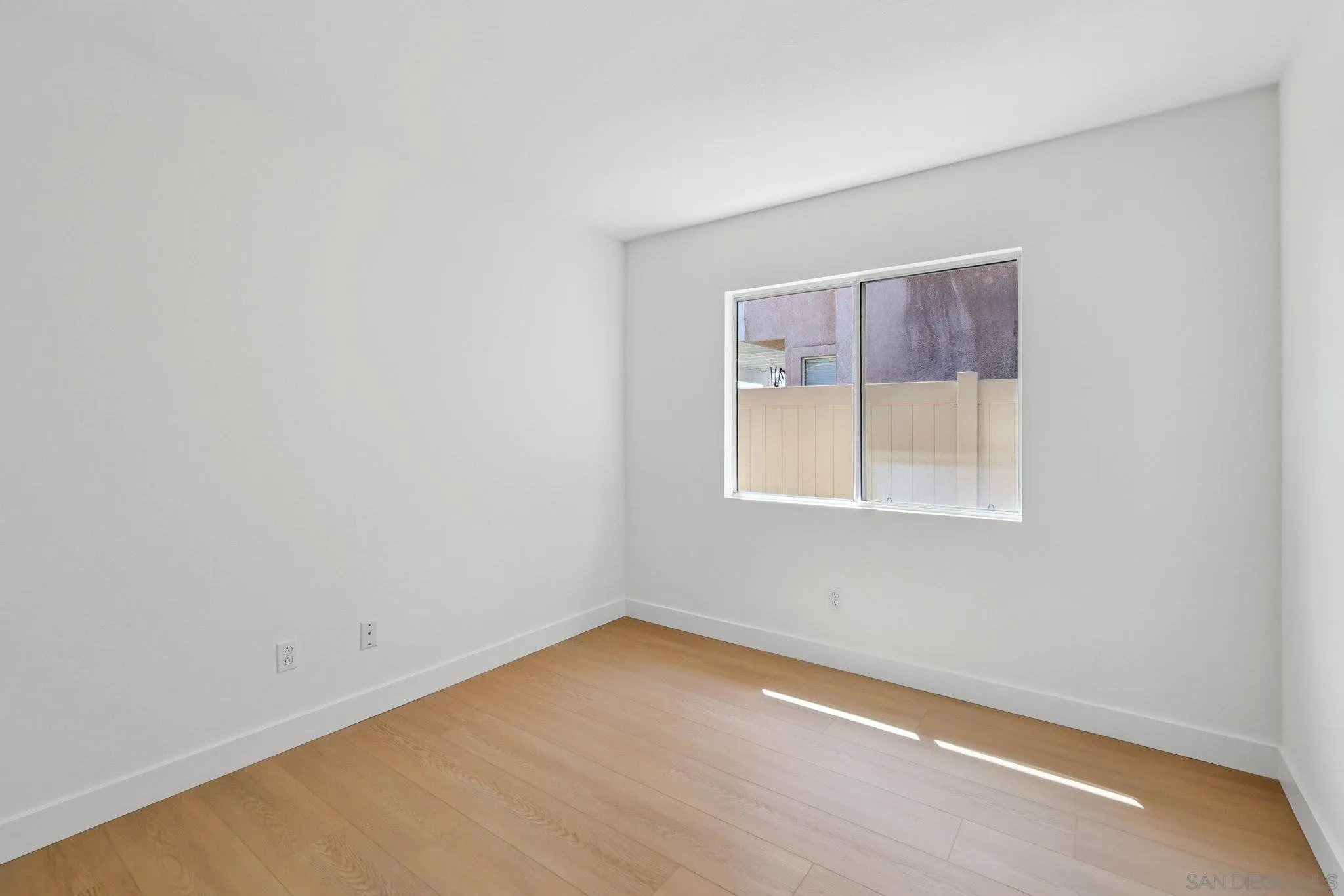 https://cdn.realtyfeed.com/cdn/127/250042581/83822ad9cfdc92a1f78213f2145f5da8.webp