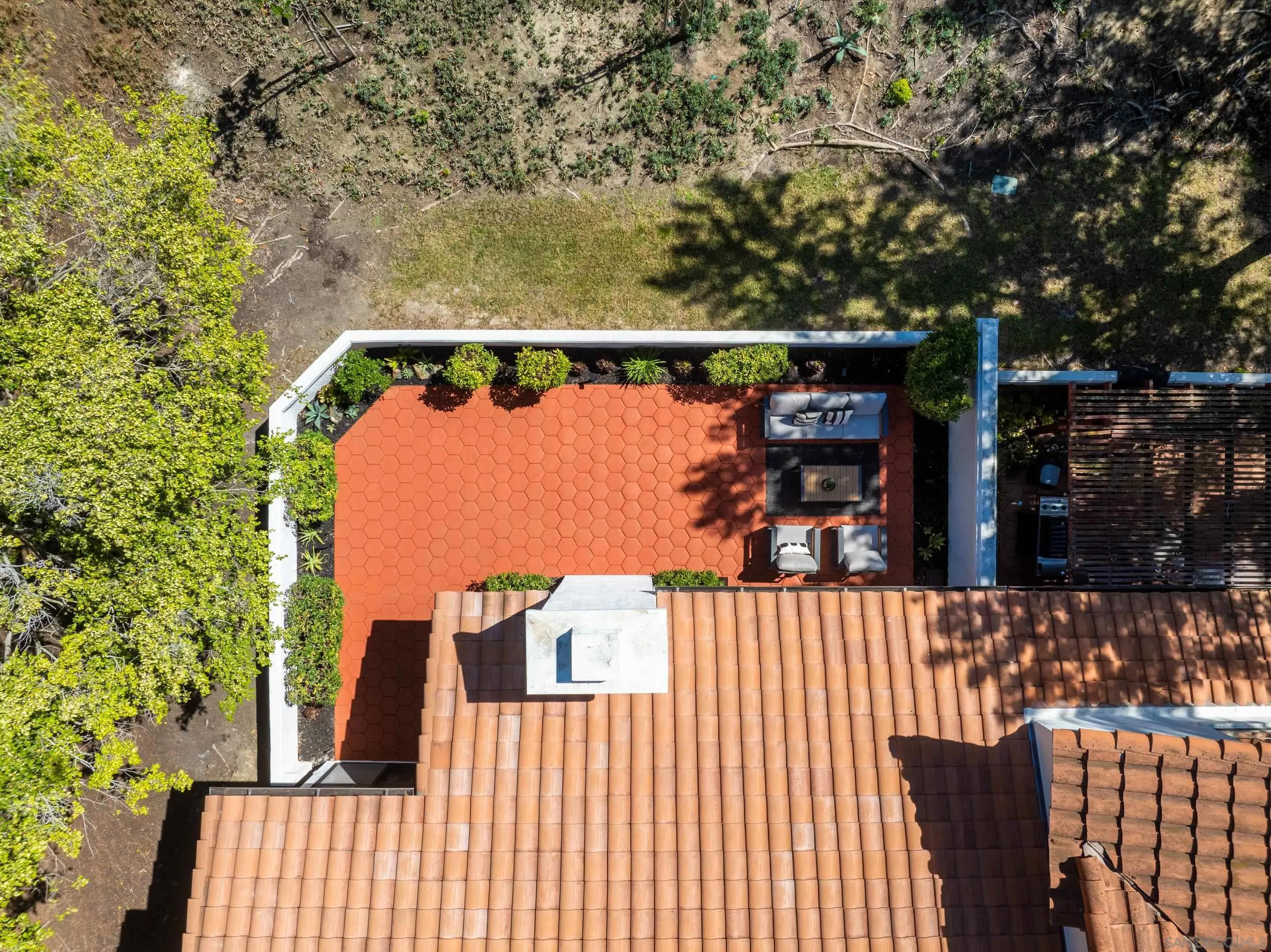 https://cdn.realtyfeed.com/cdn/127/250042589/75209fbe31ab5aeaf0b87b7d08c2ca19.webp