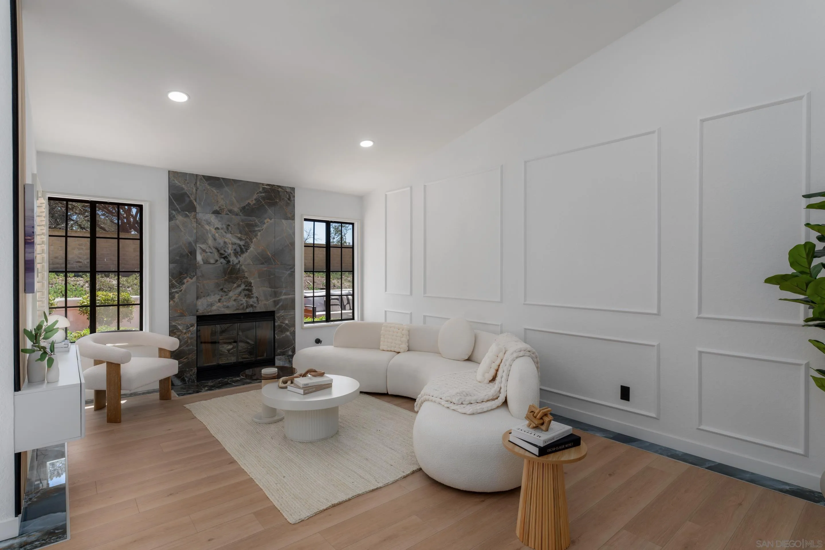 https://cdn.realtyfeed.com/cdn/127/250042589/79ce02e74a8e5c6d676897e845b4fd2d.webp