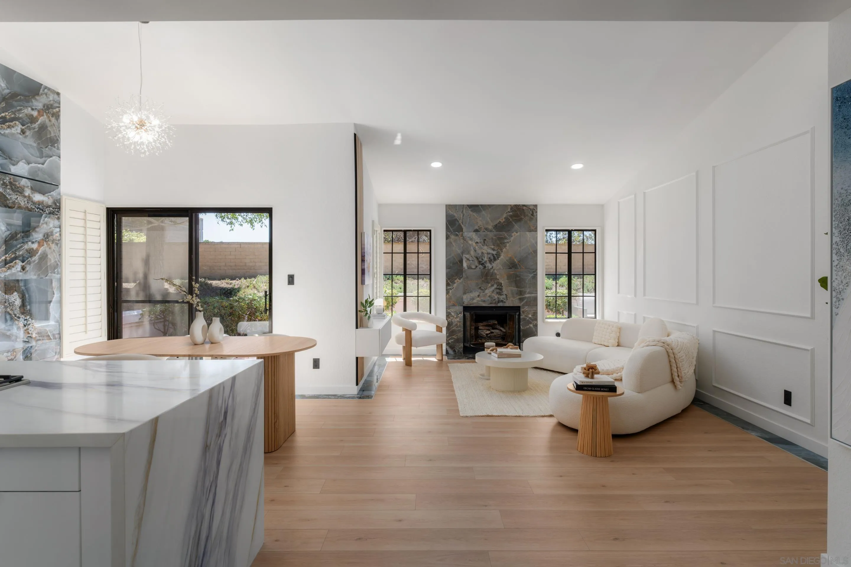https://cdn.realtyfeed.com/cdn/127/250042589/7fabb71ba0a12aaa67d2558e6496c032.webp
