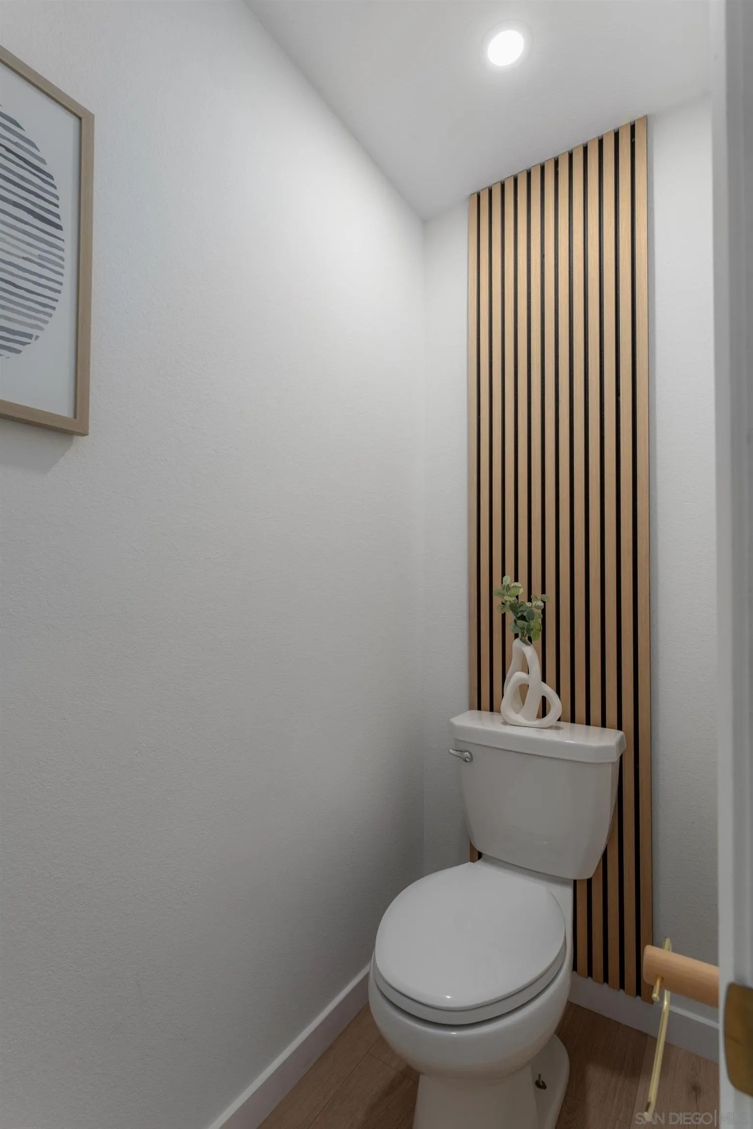 https://cdn.realtyfeed.com/cdn/127/250042589/c6ef134d6baf4418170c538e03ef3eac.webp