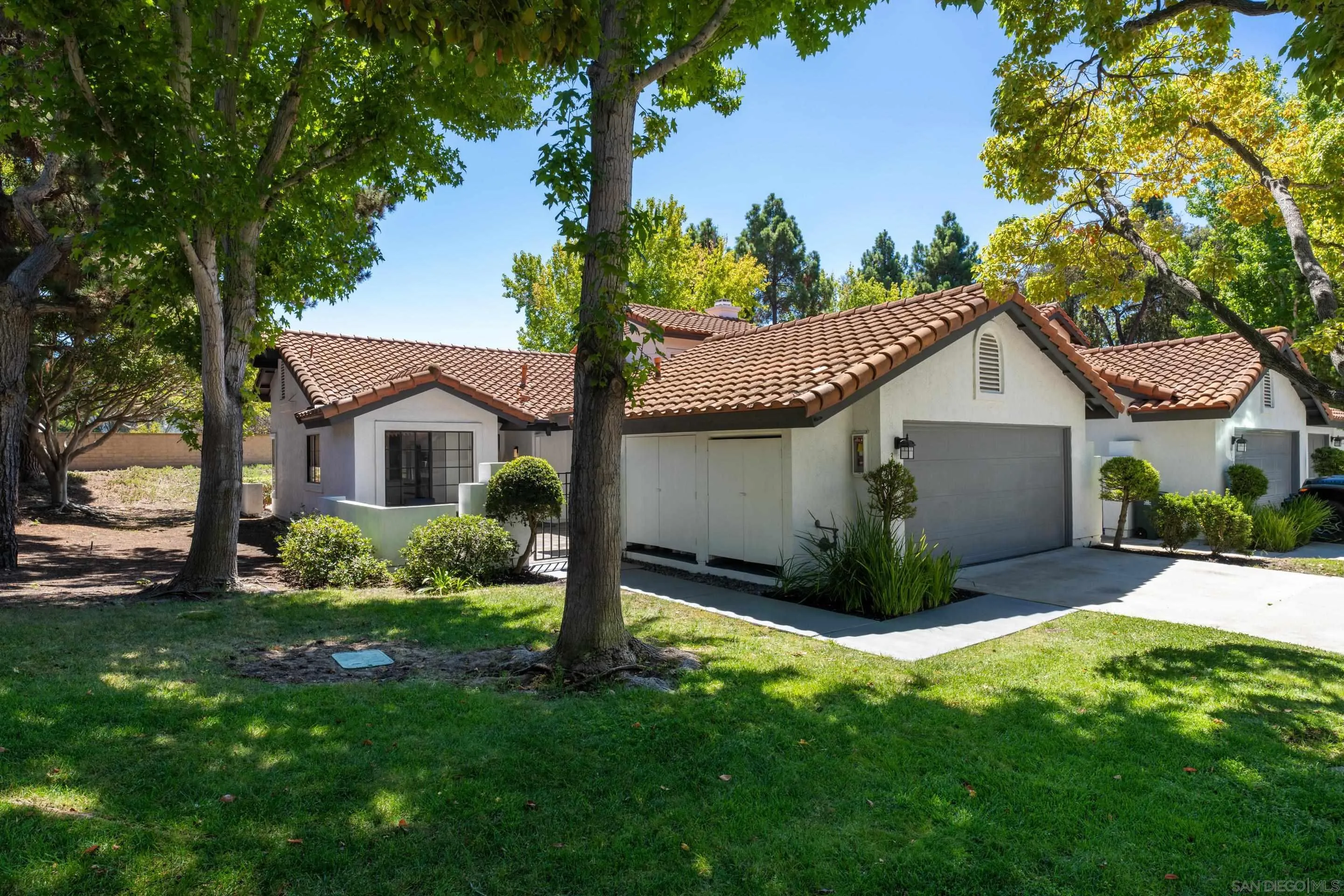 https://cdn.realtyfeed.com/cdn/127/250042589/ef288a0cb7a7a0be2cd051585d6933ce.webp