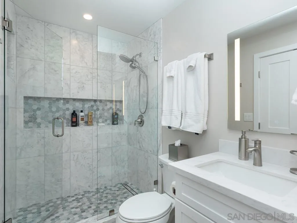 https://cdn.realtyfeed.com/cdn/127/250042591/19823506eae25bce28800a7430e65003.webp