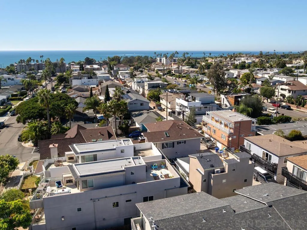 https://cdn.realtyfeed.com/cdn/127/250042591/d6b91251e6d1c079ad0b9631b0c01c55.webp