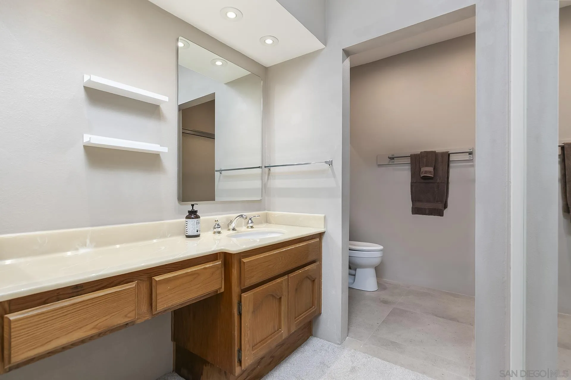 Photo #20: 250042598 Listing: Photo #20