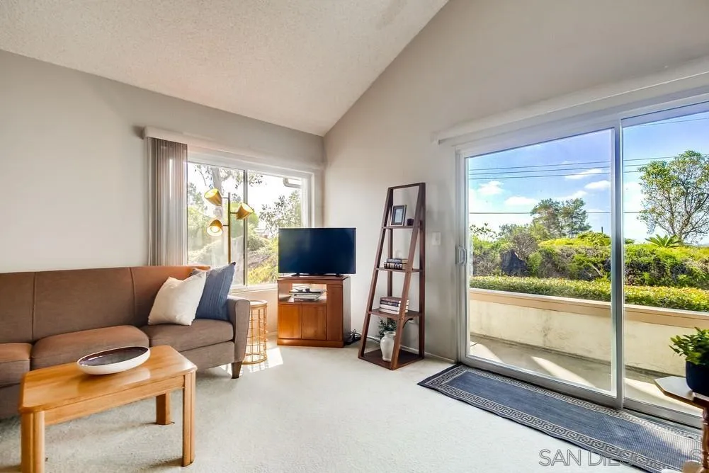 https://cdn.realtyfeed.com/cdn/127/250042600/7c19de98c682b0d2f1310c18b7d1e1cc.webp