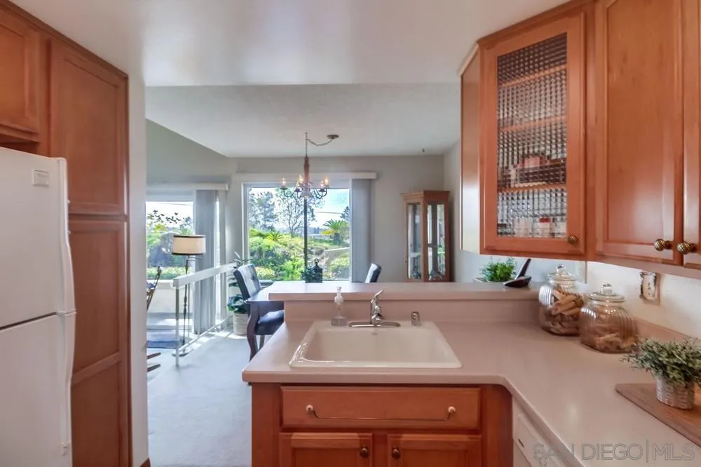 https://cdn.realtyfeed.com/cdn/127/250042600/8ddeda3d9add8c0363e78d5917707e2d.webp