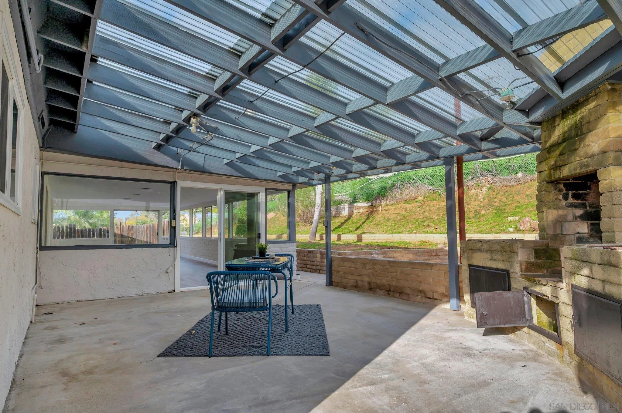 https://cdn.realtyfeed.com/cdn/127/250042624/4a92d9b8298f76401c25b70ee36c7c91.webp