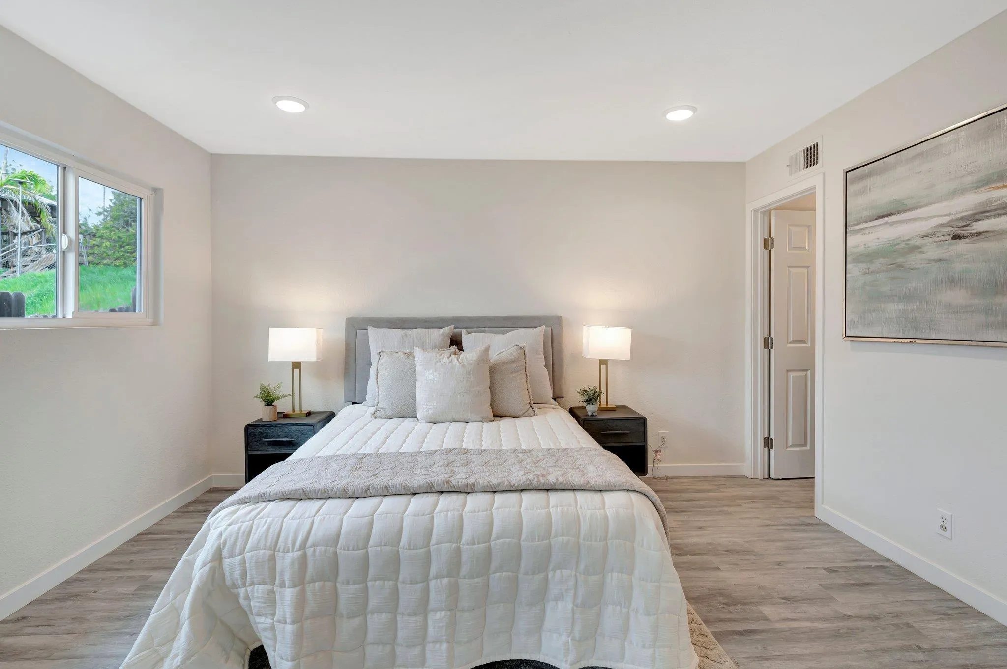 https://cdn.realtyfeed.com/cdn/127/250042624/c26186de89f4d42e0373882297754830.webp