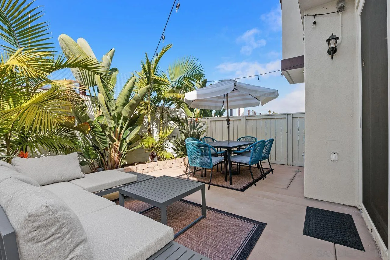https://cdn.realtyfeed.com/cdn/127/250042626/4210bcc3f627c99181786cbc129d9b57.webp