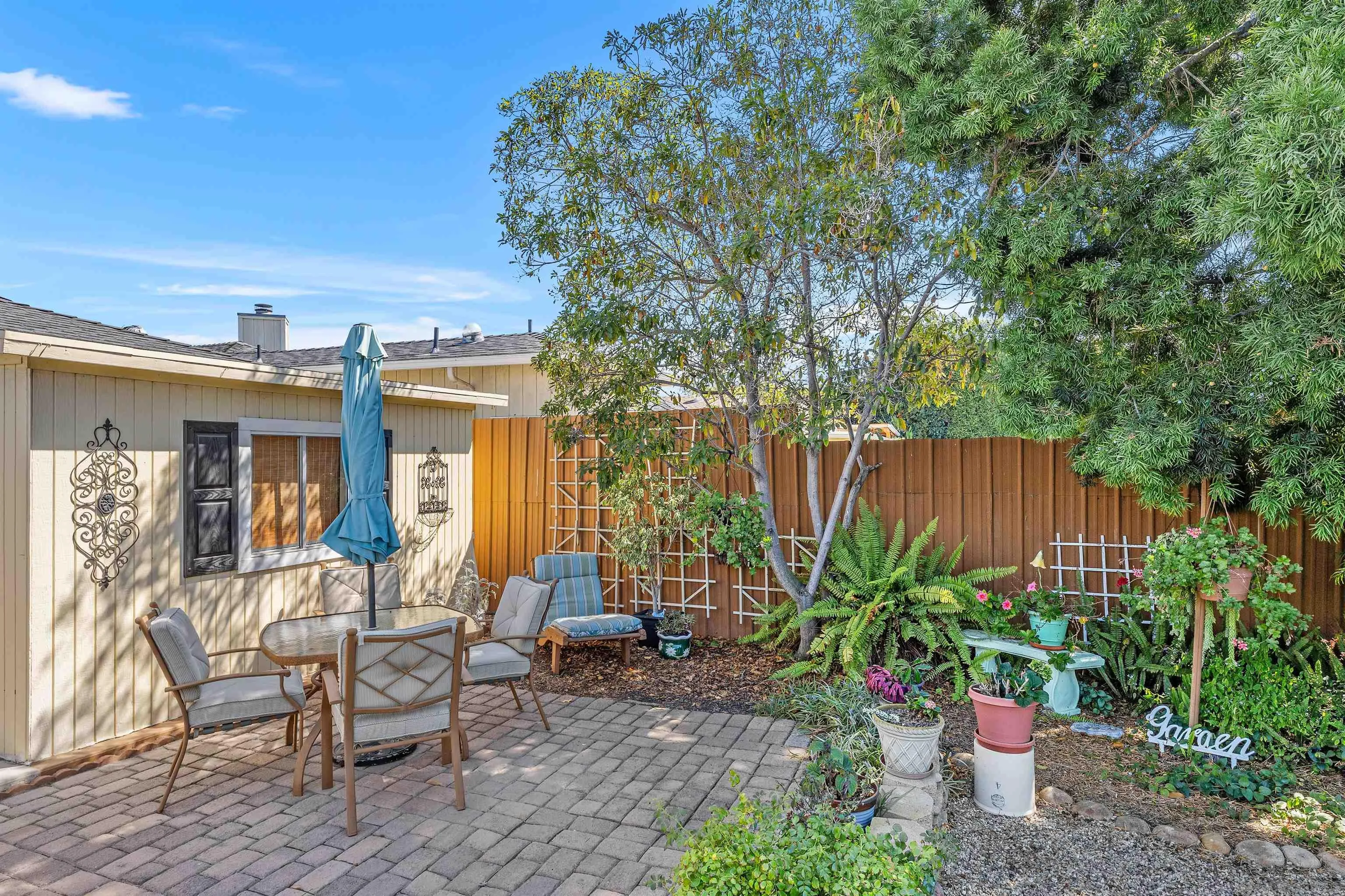 https://cdn.realtyfeed.com/cdn/127/250042632/f60655b08f9268076749716ca5f3774d.webp