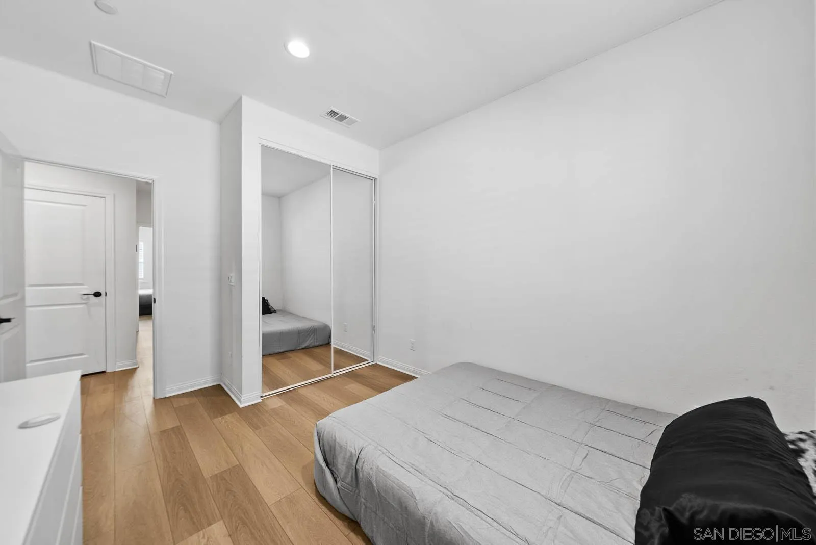 10553 Graphite St