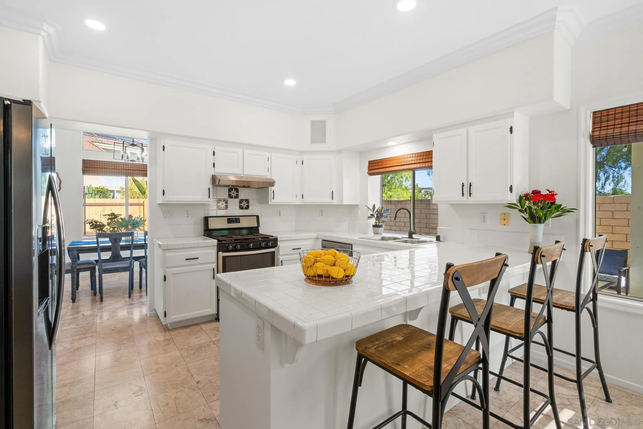https://cdn.realtyfeed.com/cdn/127/250042645/085e6c190c2110180c11bed00f1a1fec.webp