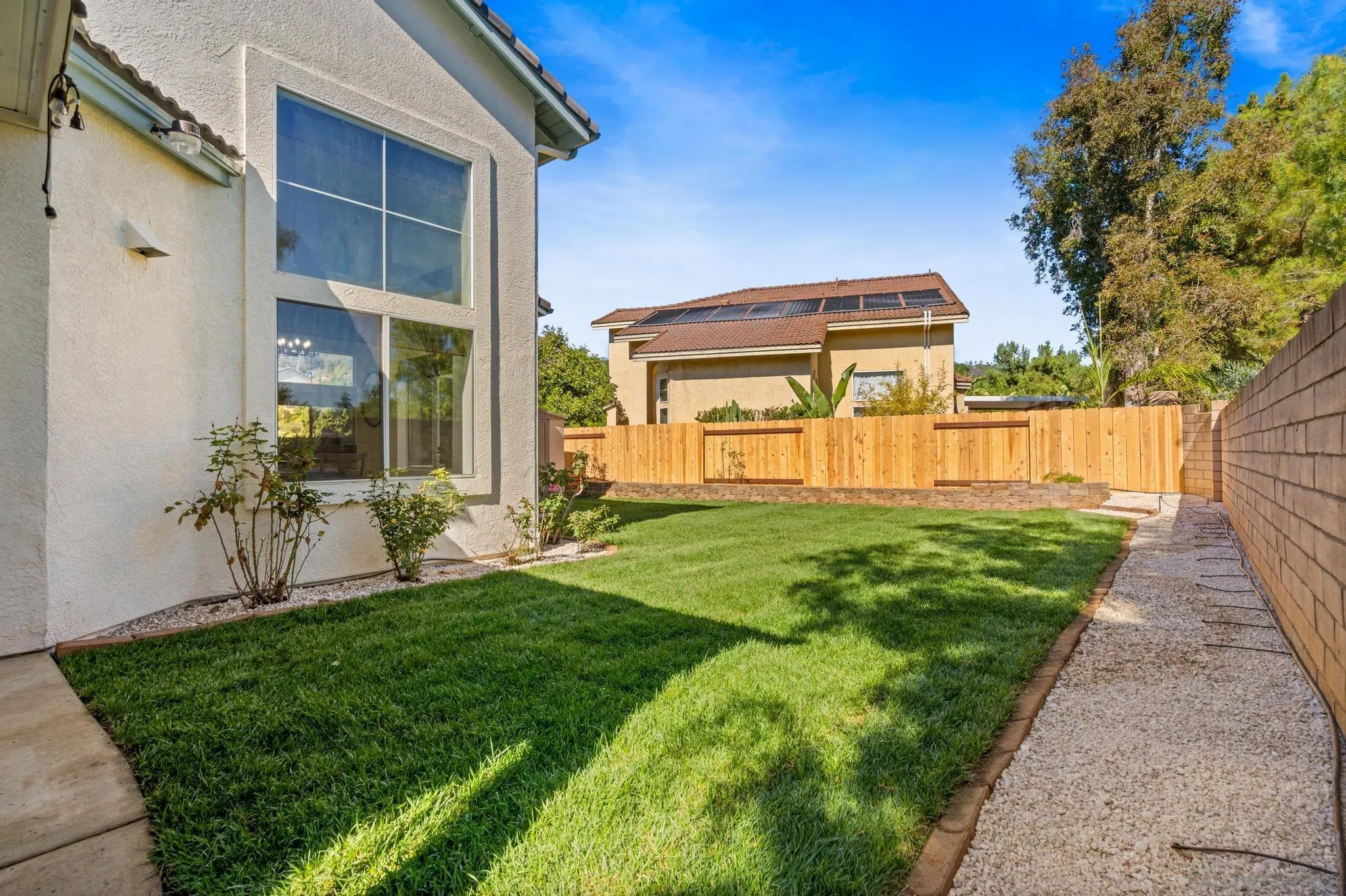 https://cdn.realtyfeed.com/cdn/127/250042645/eda329b86514b471b32ad3ebaccbe735.webp