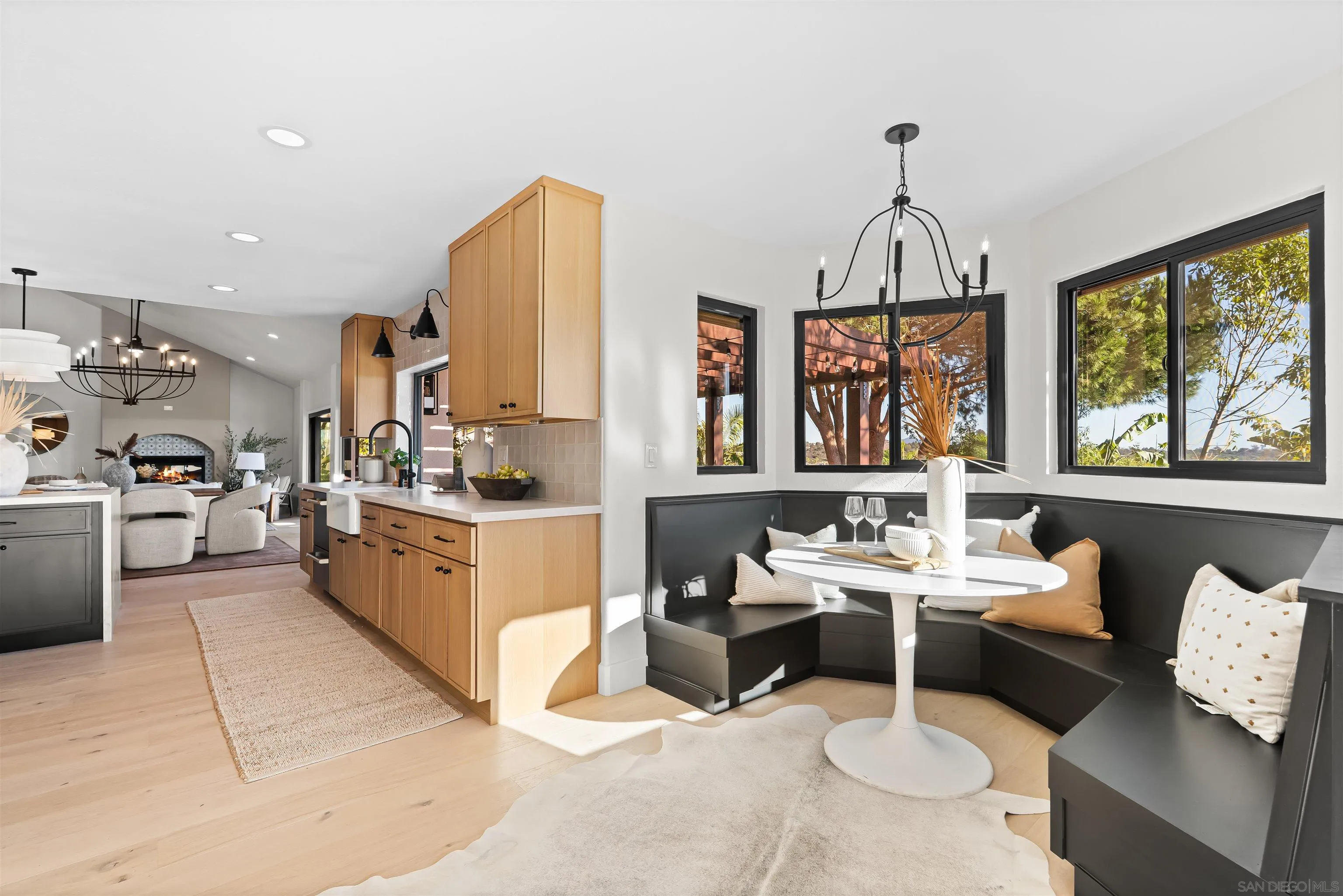 https://cdn.realtyfeed.com/cdn/127/250042647/2bba4b547dbf15c0453b8e8bc7bcd827.webp
